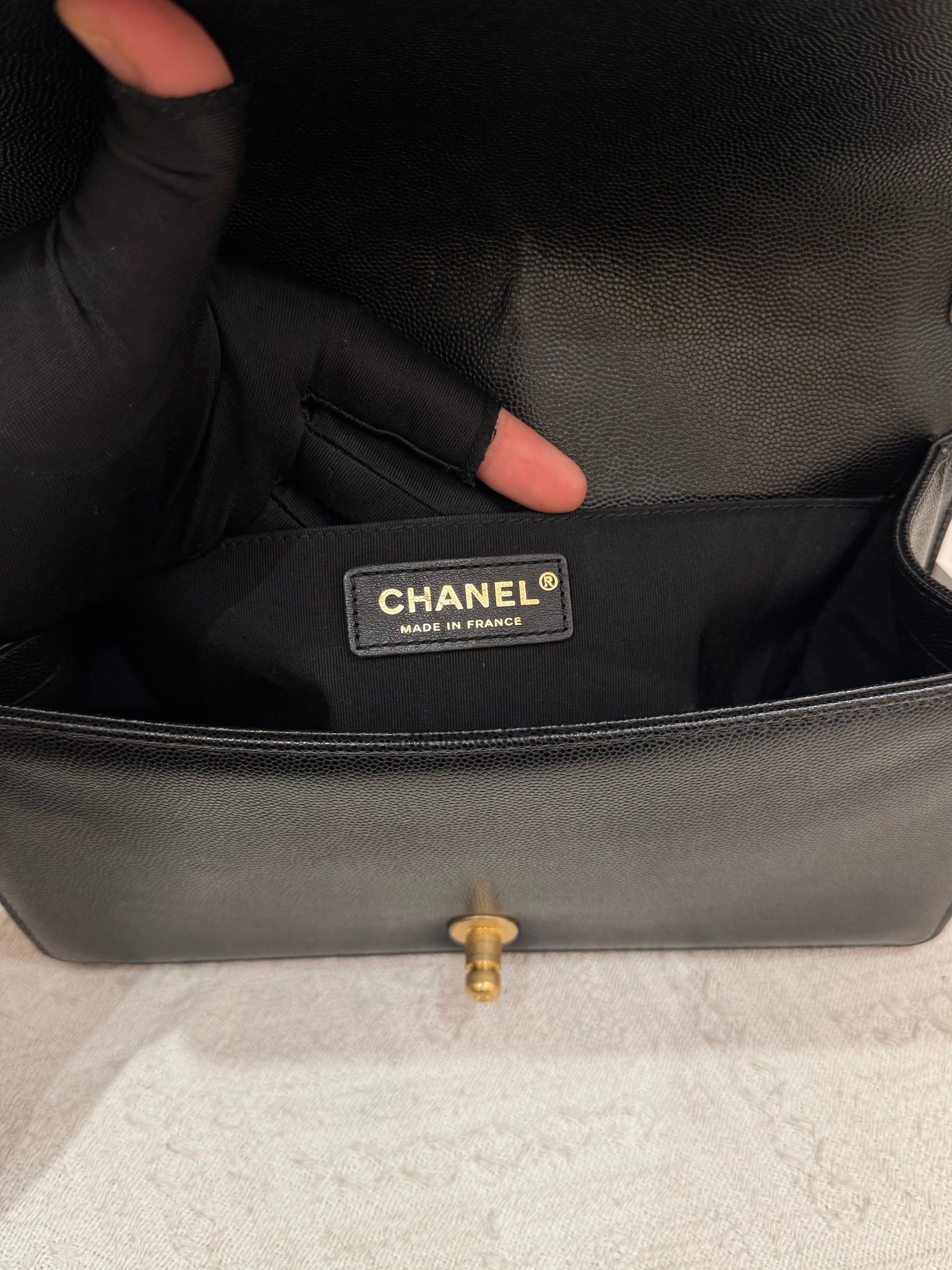 Chanel Boy Medium Caviar