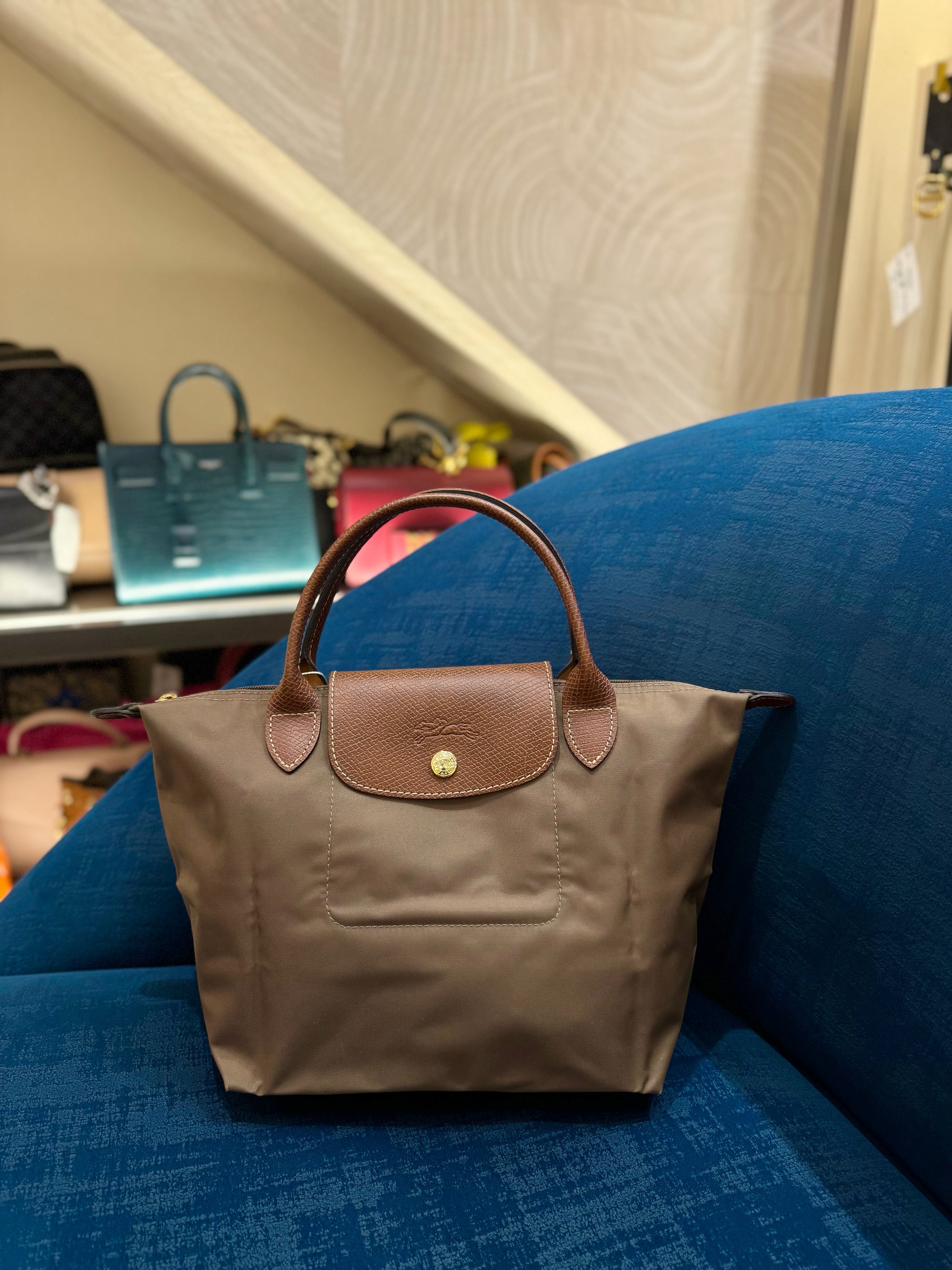 Longchamp Le Pliage Short Handle