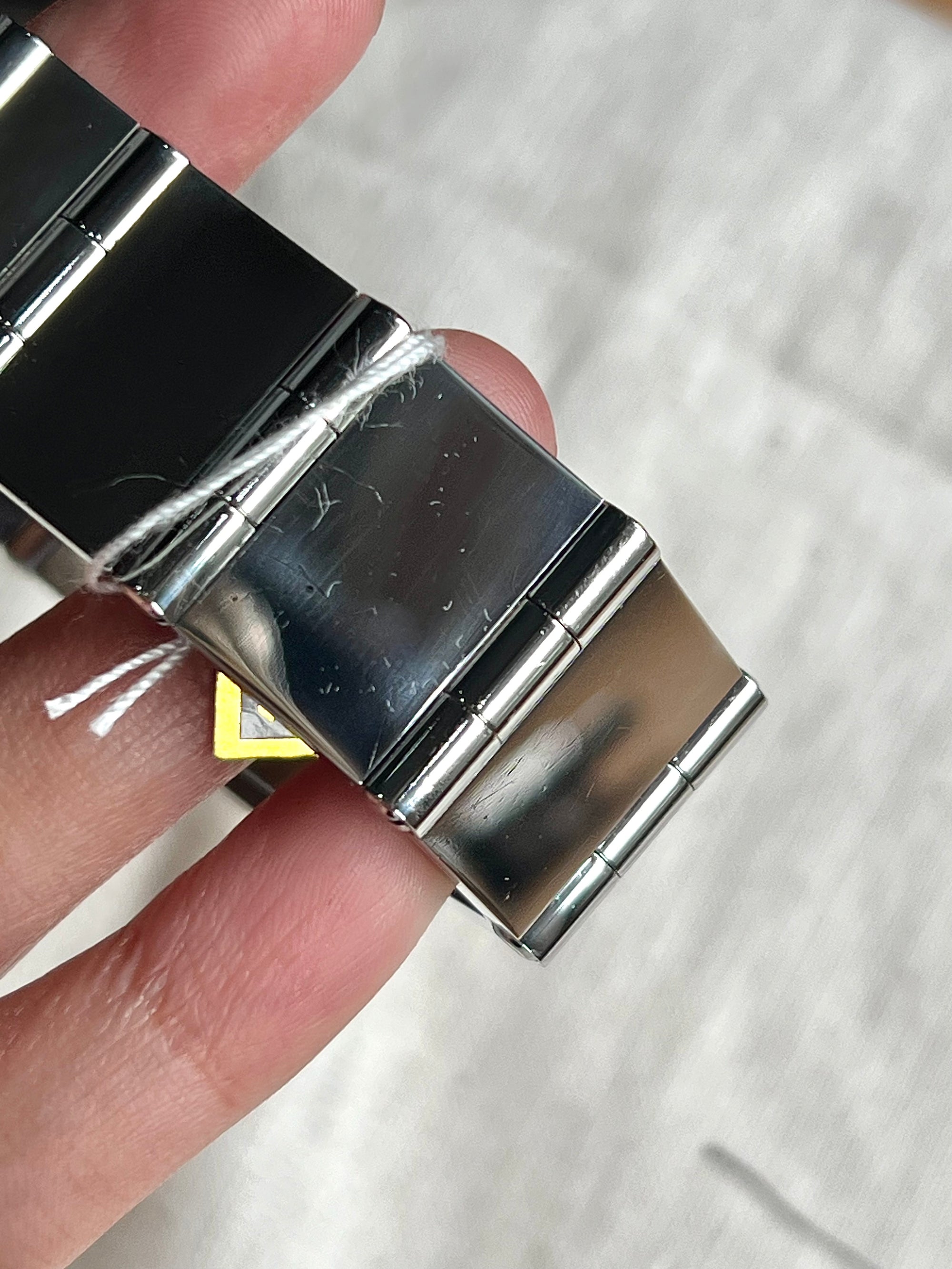 Gucci All Silver Square Dial