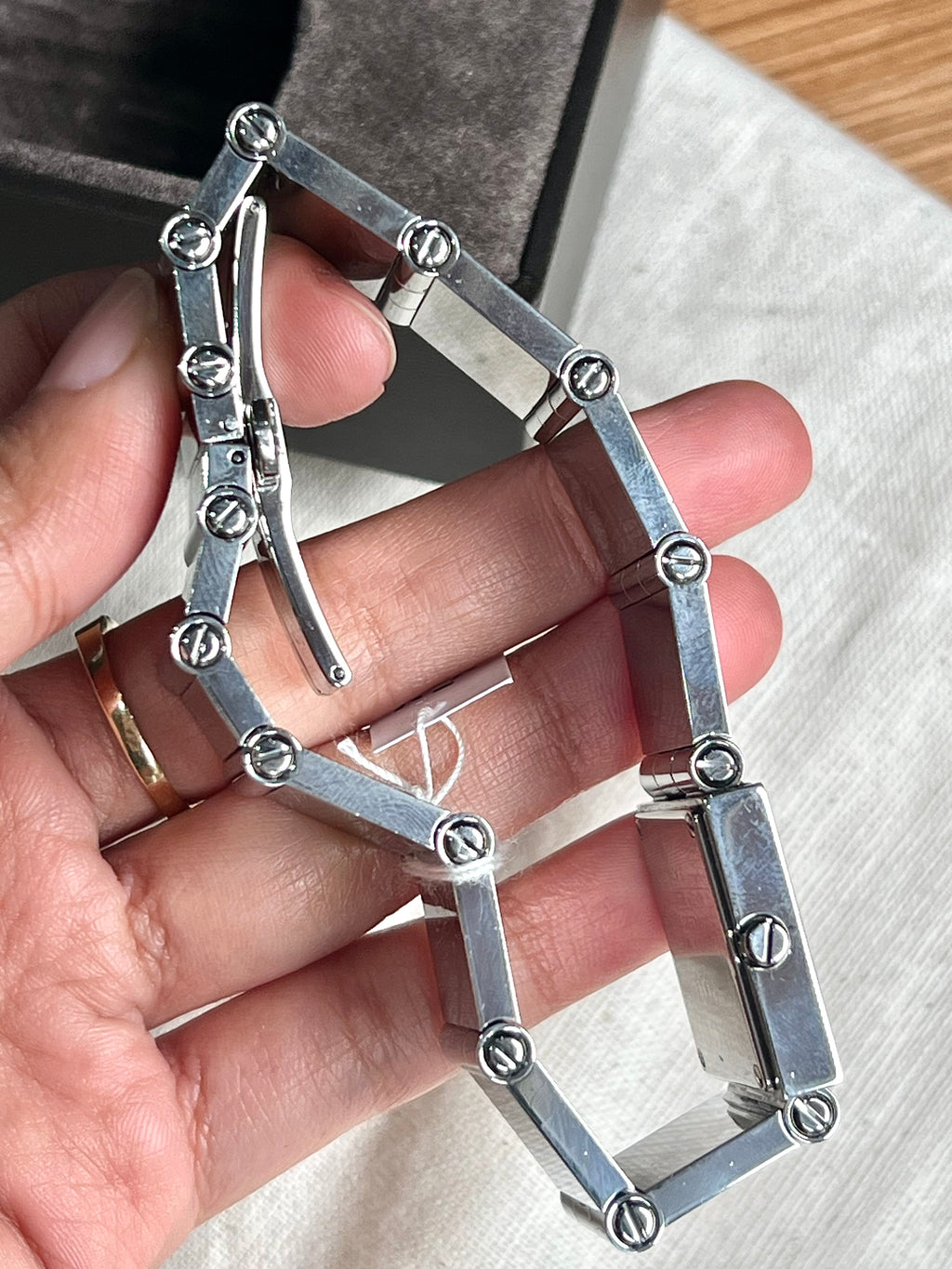 Gucci All Silver Square Dial