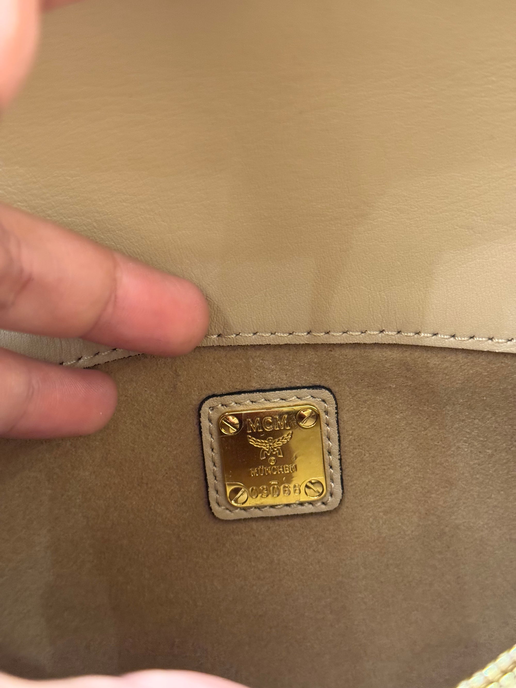 MCM Wallet On Chain
