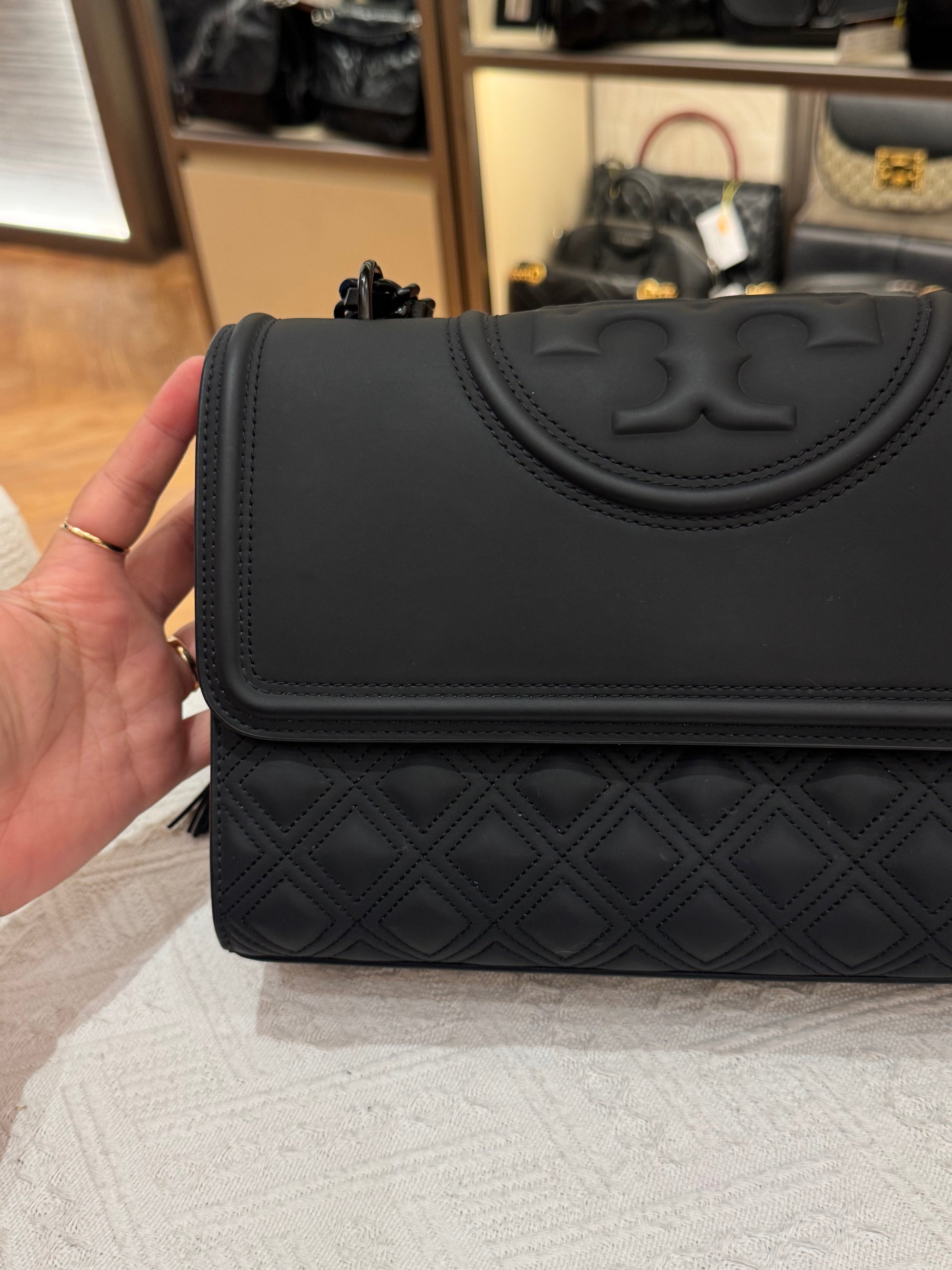 Tory Burch Fleming Medium Matte All Black