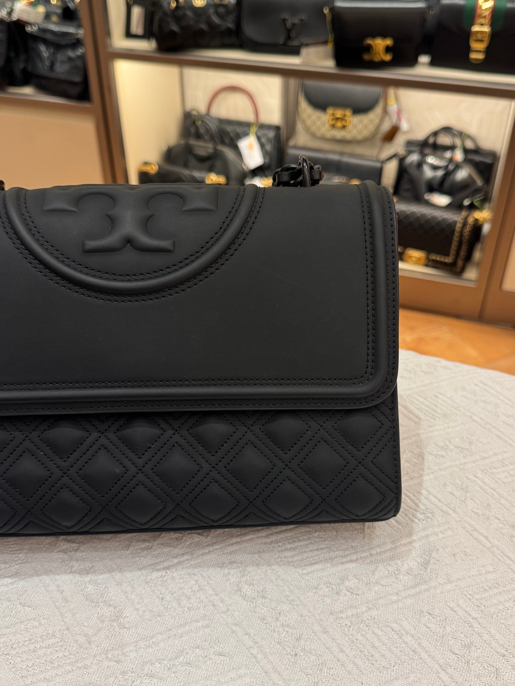 Tory Burch Fleming Medium Matte All Black