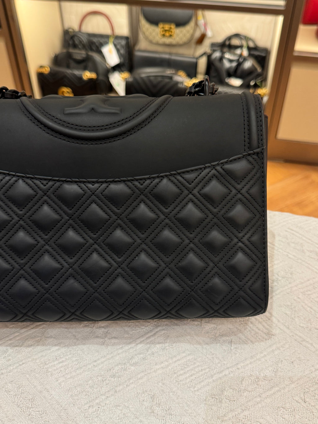 Tory Burch Fleming Medium Matte All Black