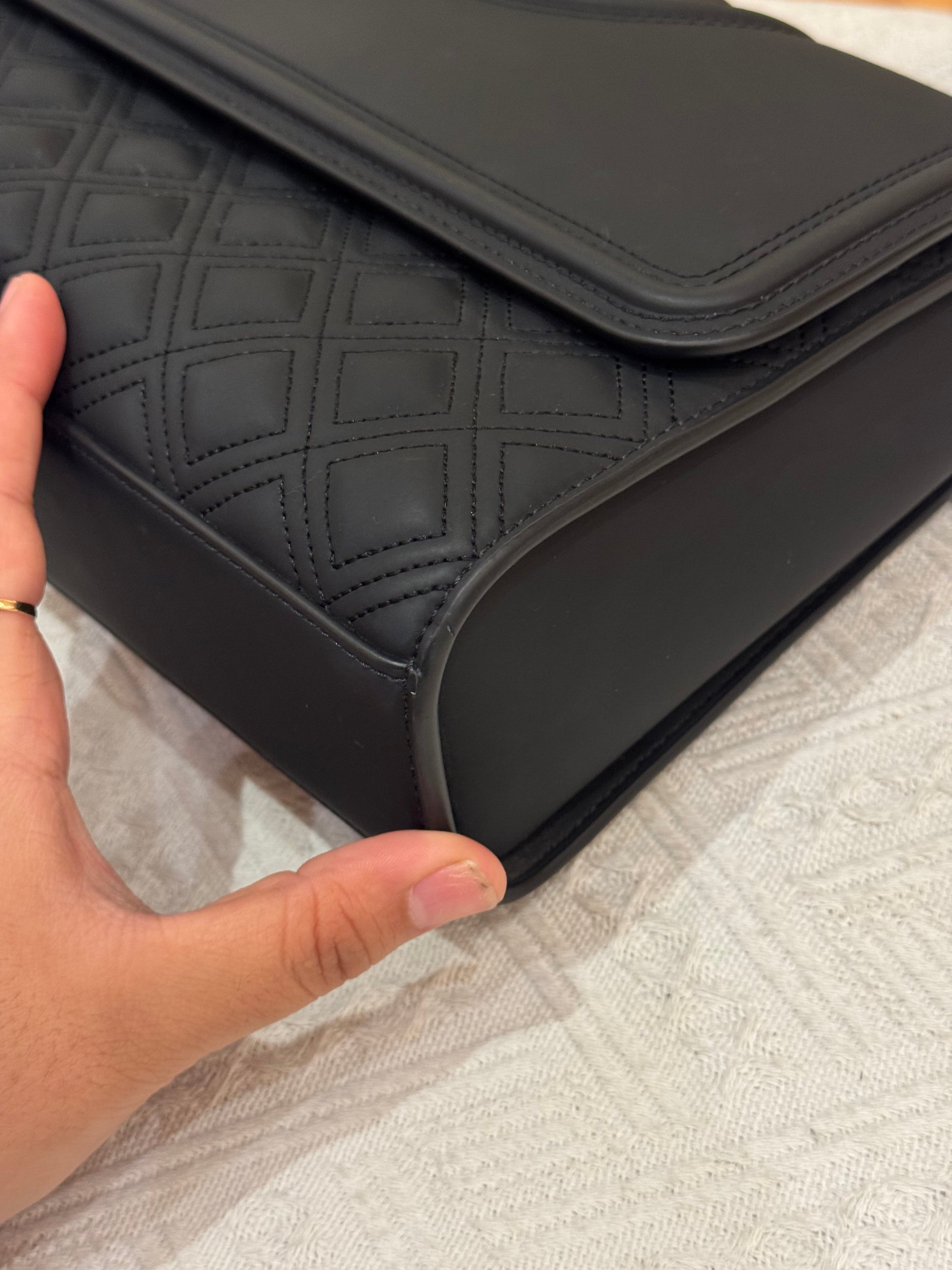 Tory Burch Fleming Medium Matte All Black