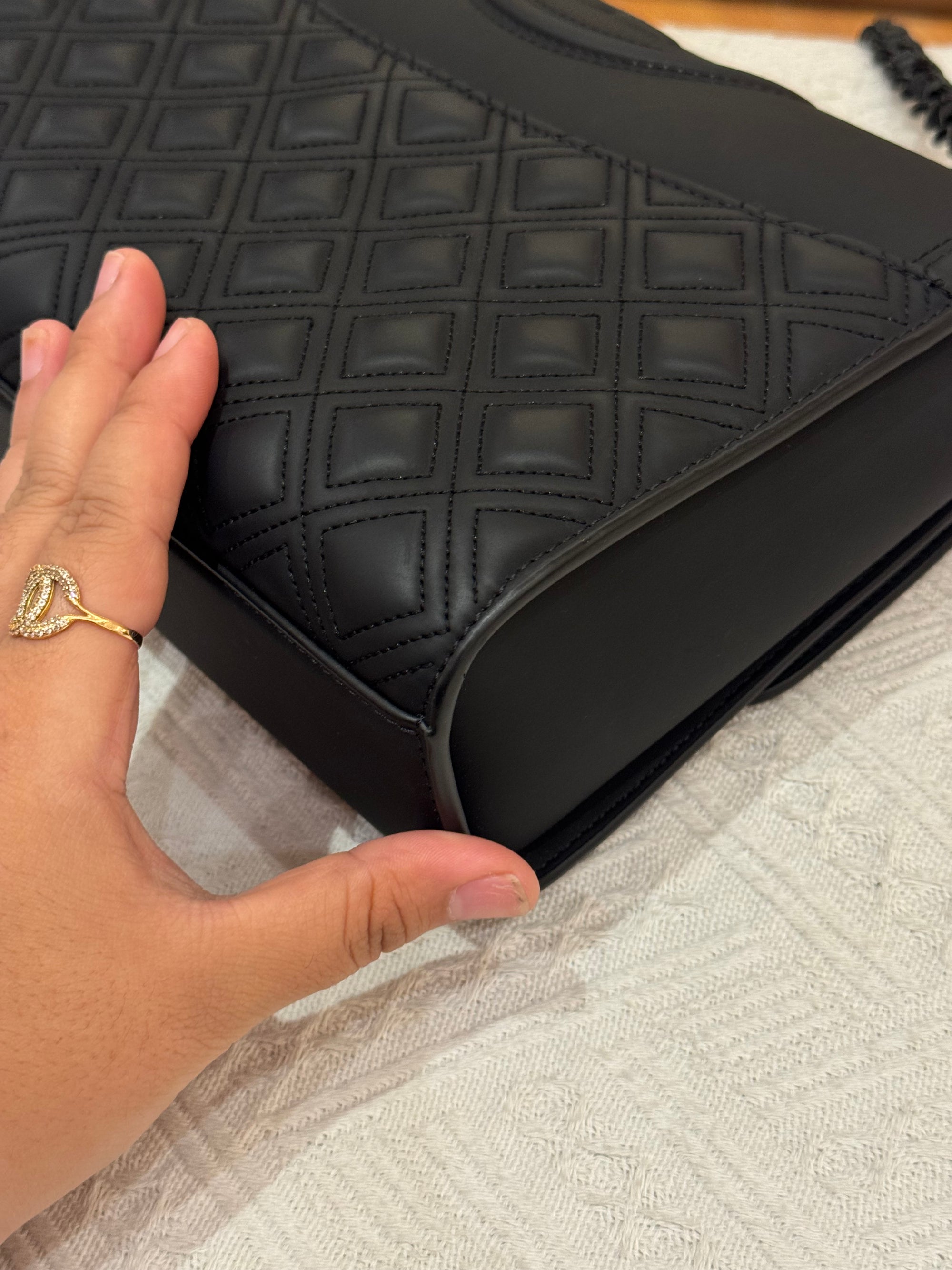 Tory Burch Fleming Medium Matte All Black
