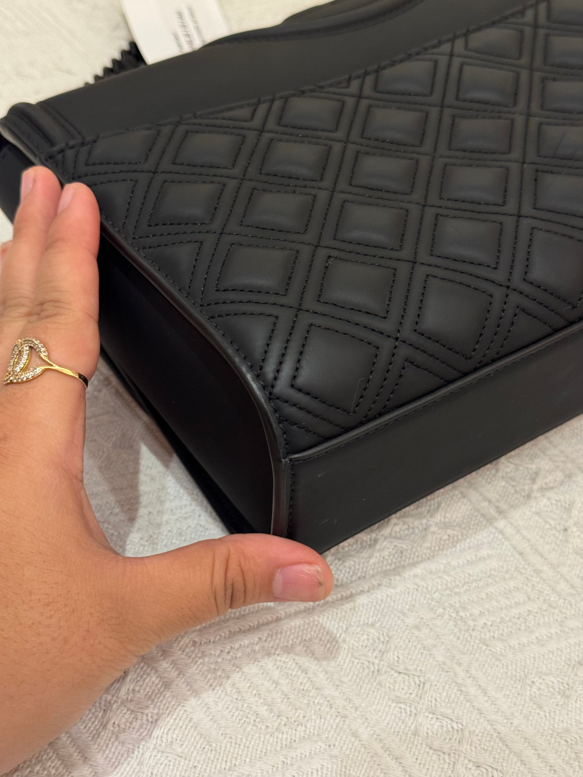 Tory Burch Fleming Medium Matte All Black