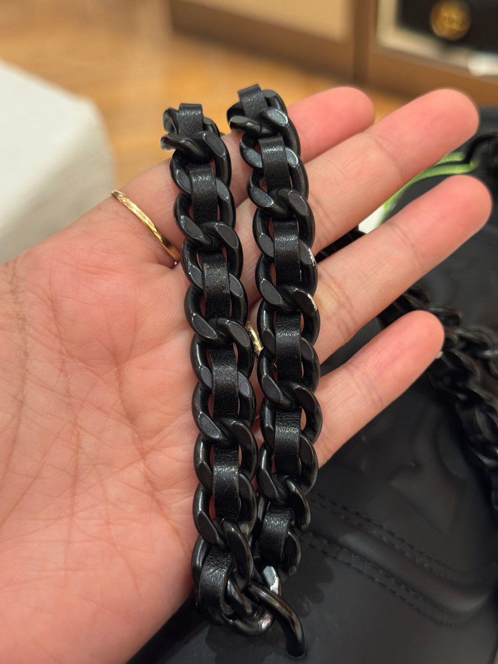 Tory Burch Fleming Medium Matte All Black
