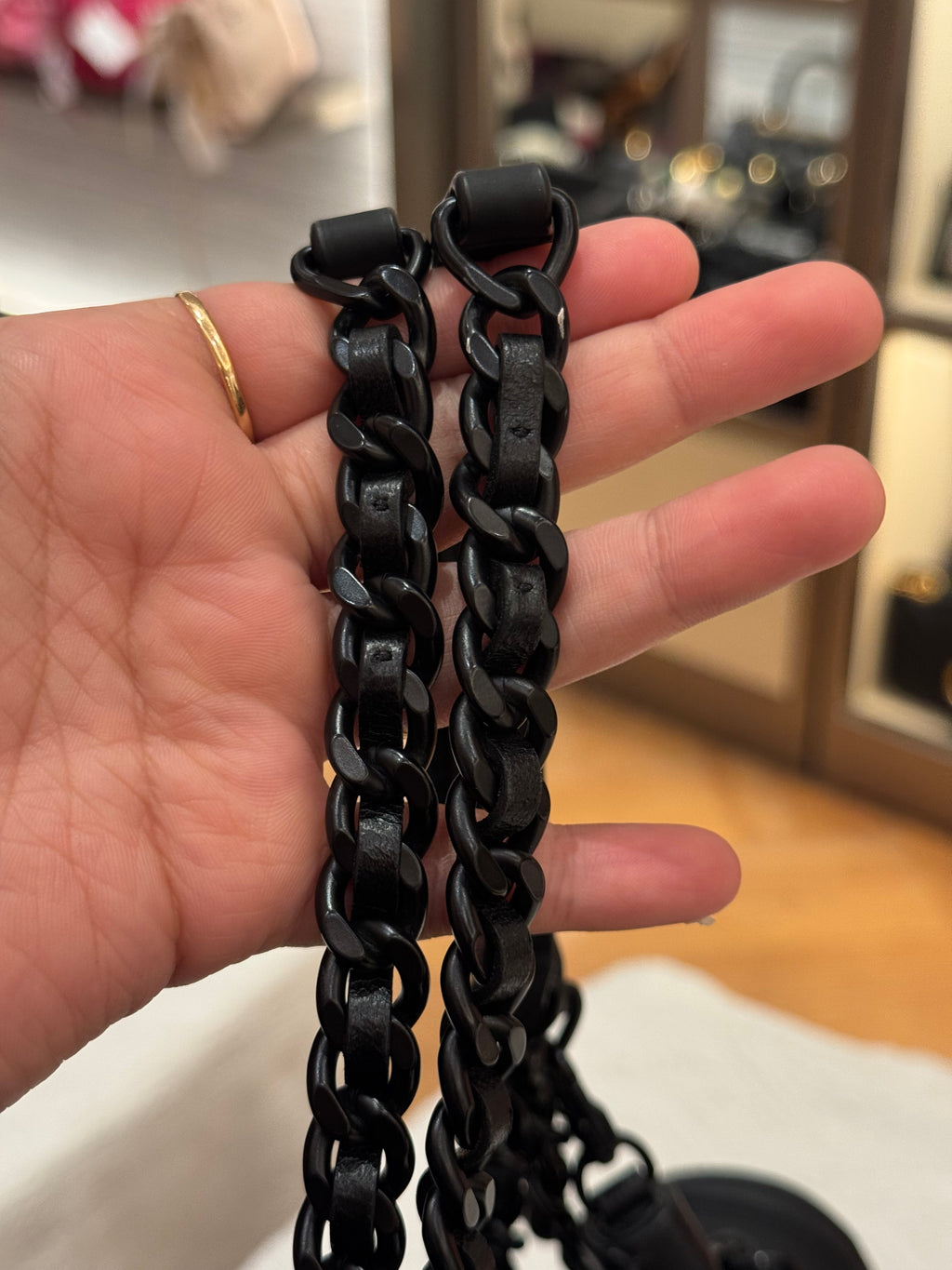 Tory Burch Fleming Medium Matte All Black