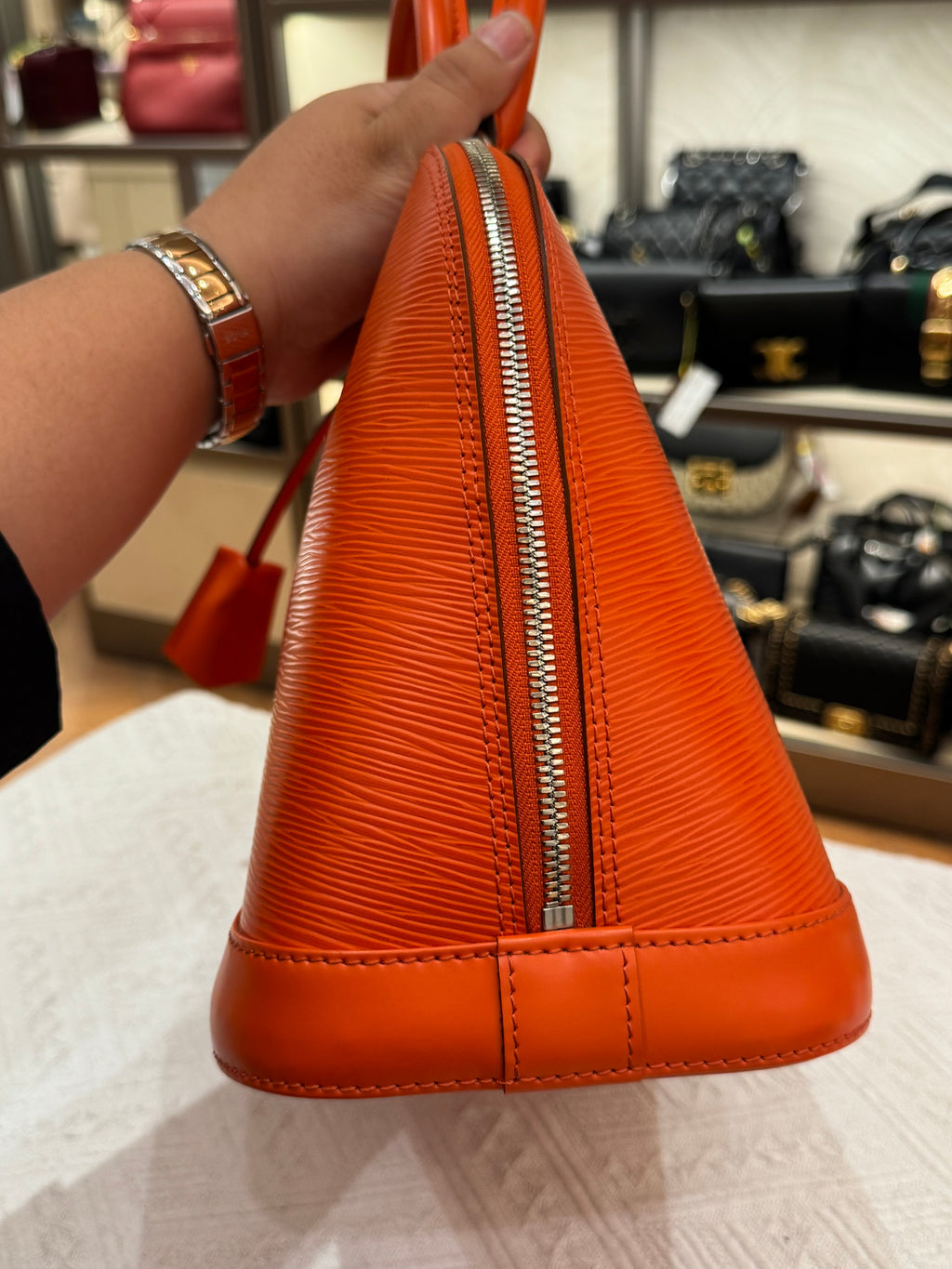 Louis Vuitton Alma Epi PM Piment