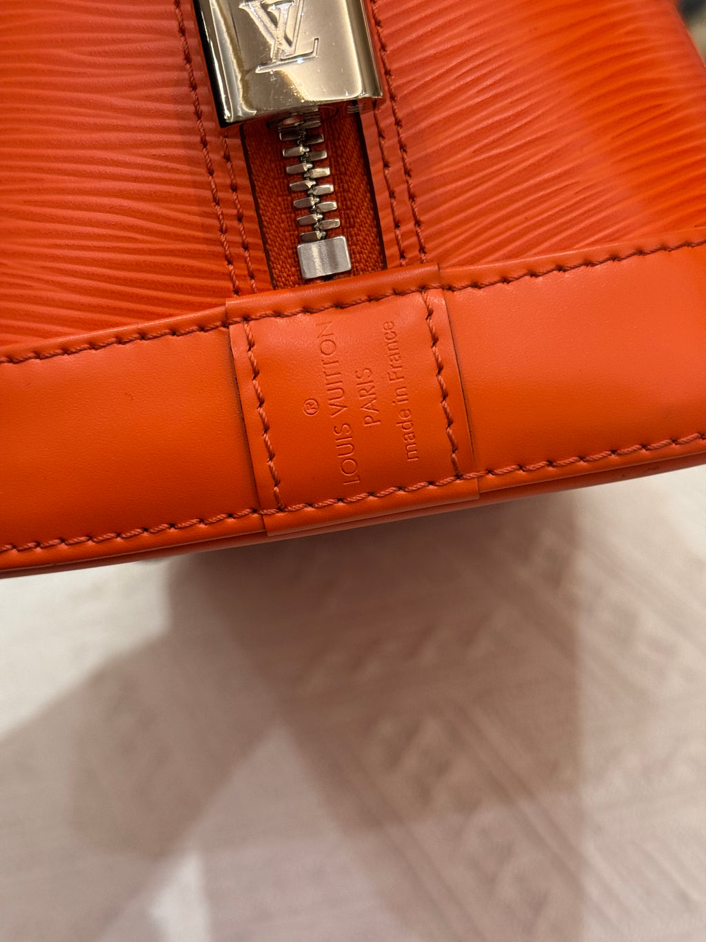 Louis Vuitton Alma Epi PM Piment