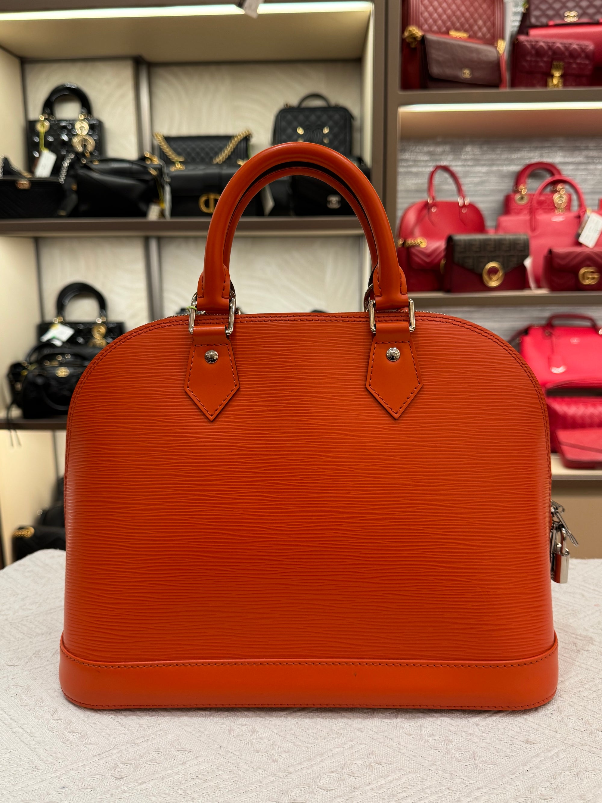 Louis Vuitton Alma Epi PM Piment
