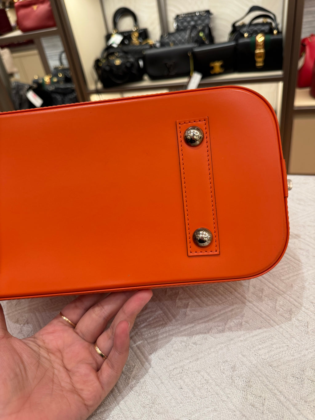 Louis Vuitton Alma Epi PM Piment