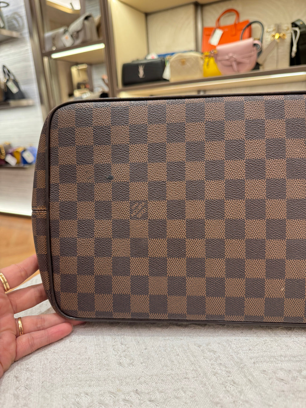 Louis Vuitton Bergamo GM Damier