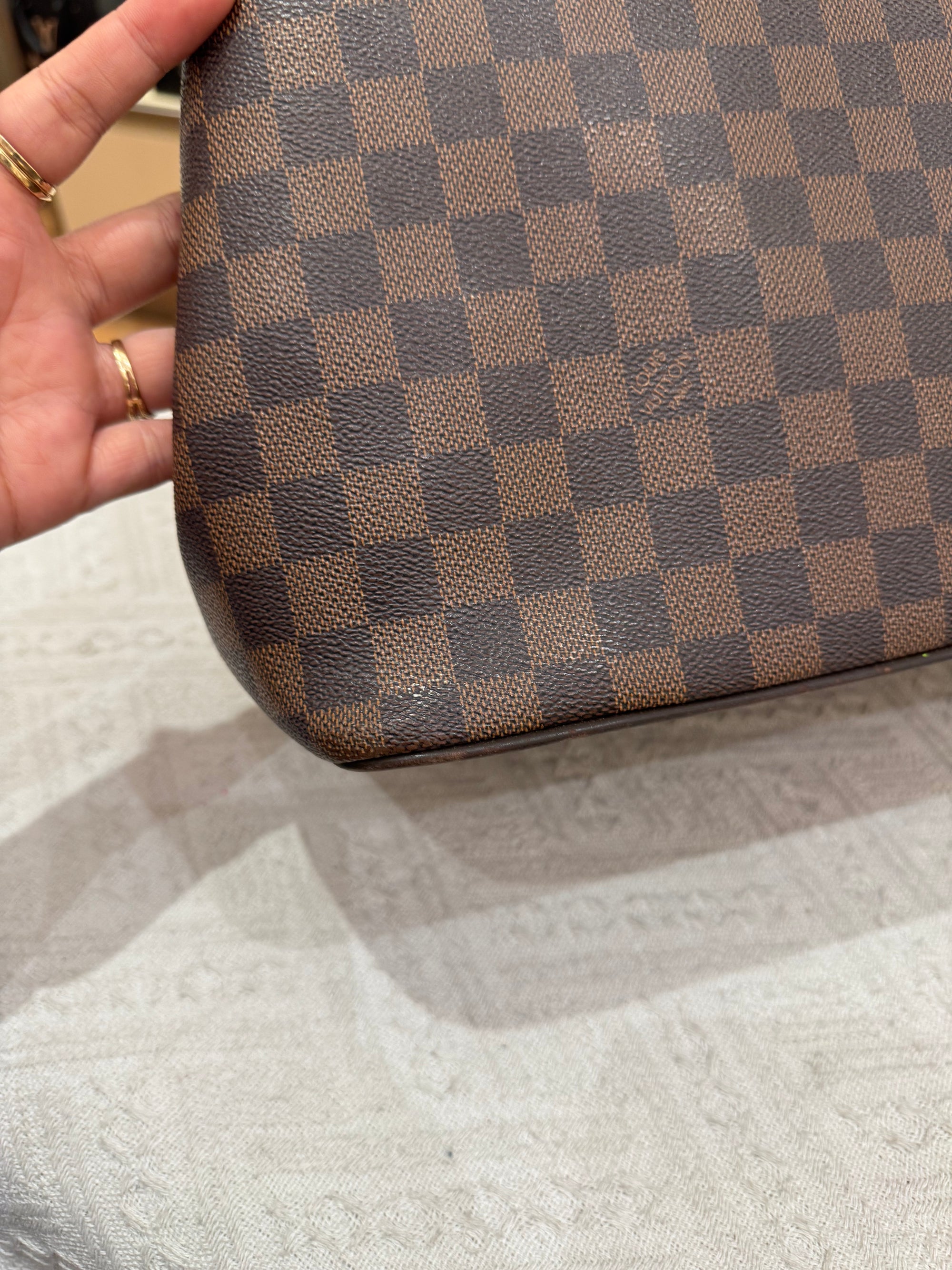 Louis Vuitton Bergamo GM Damier