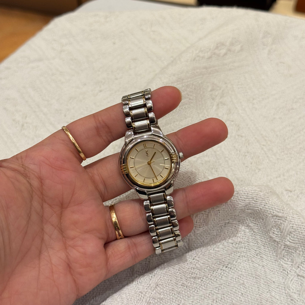Saint Laurent Watch Round Silver