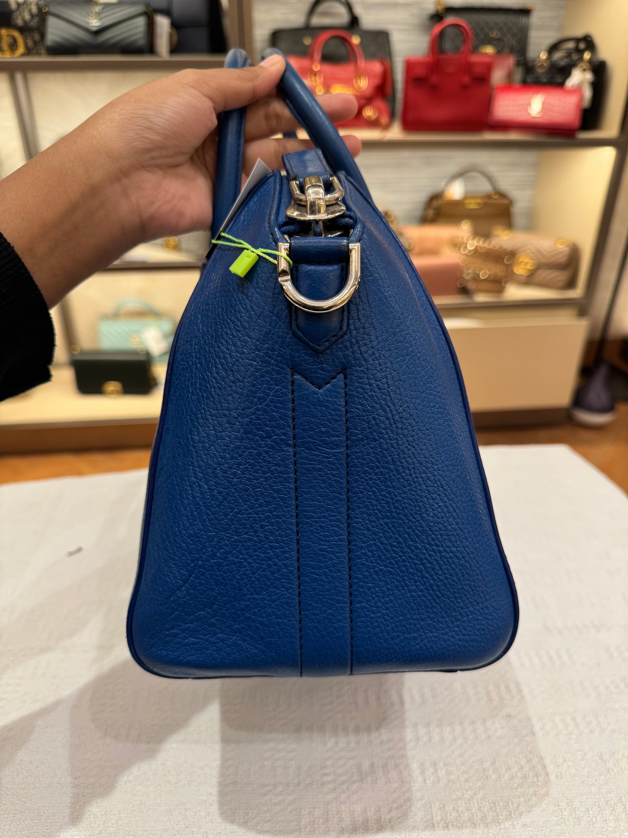 Givenchy Antigona Small