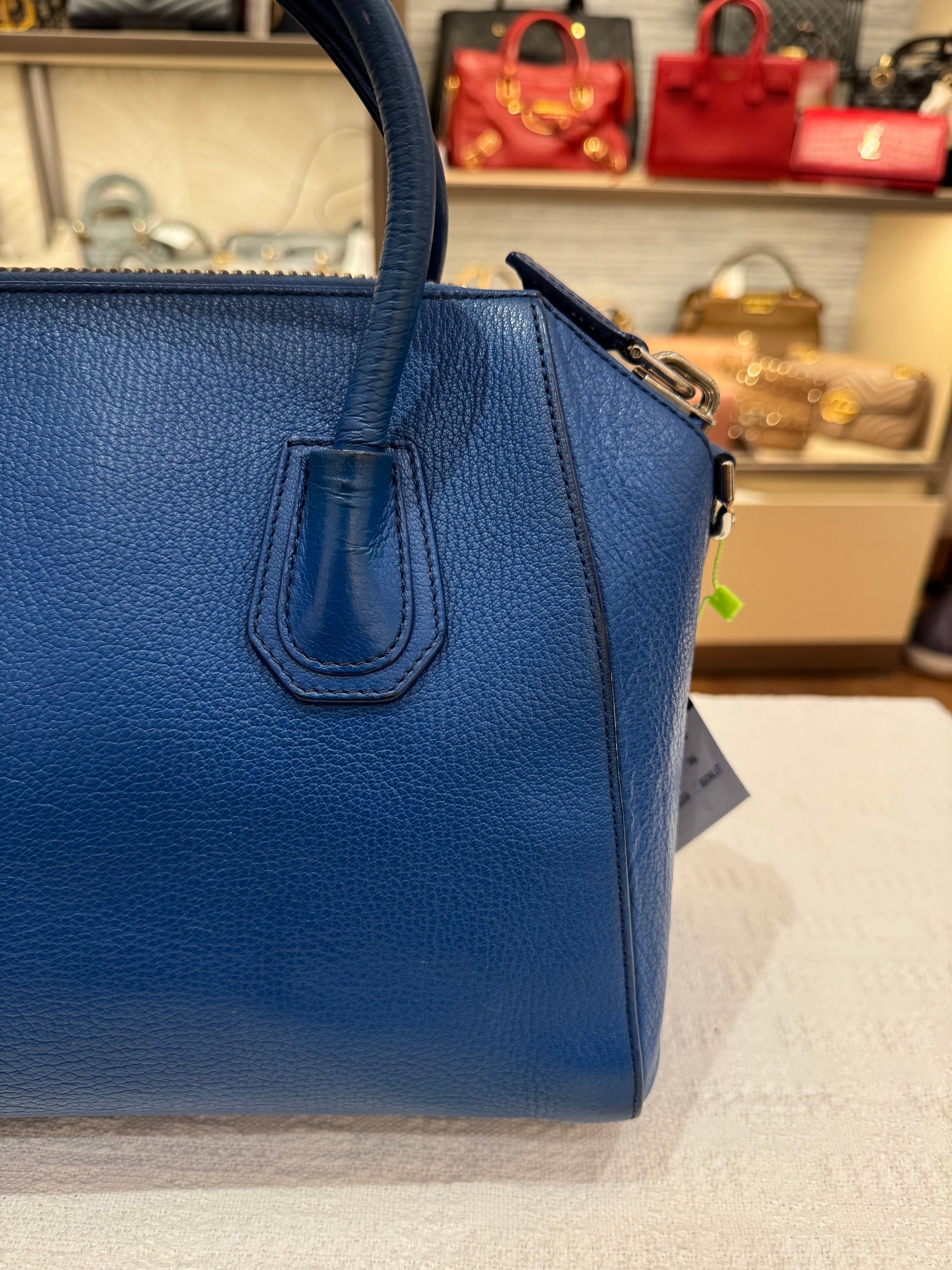 Givenchy Antigona Small