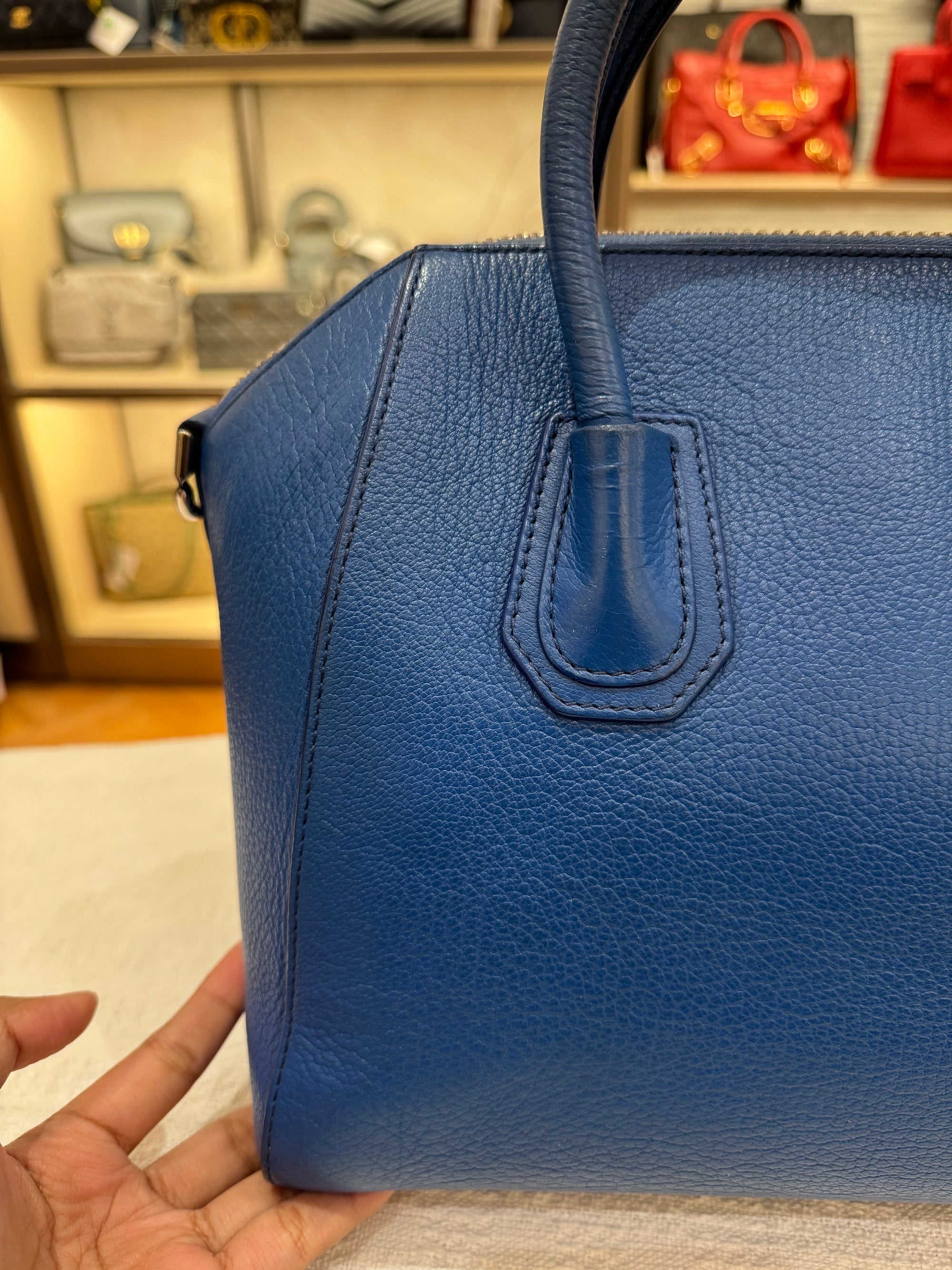 Givenchy Antigona Small