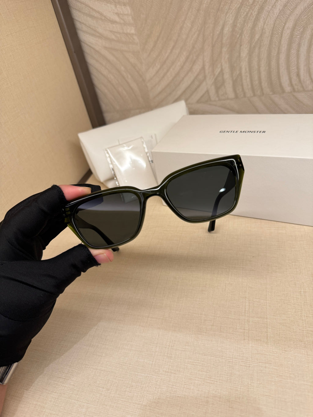 Gentle Monster Sunglasses Nada