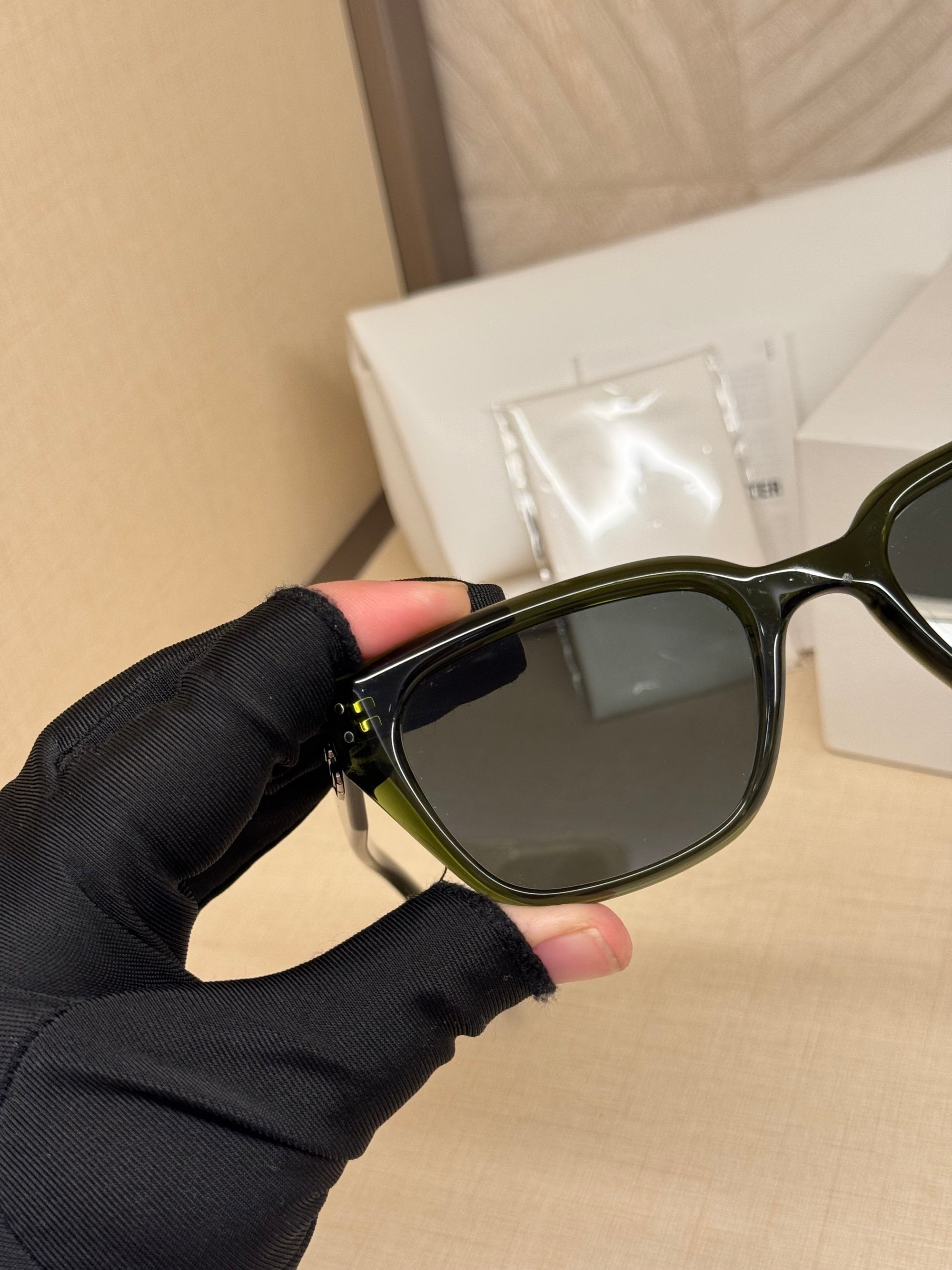 Gentle Monster Sunglasses Nada