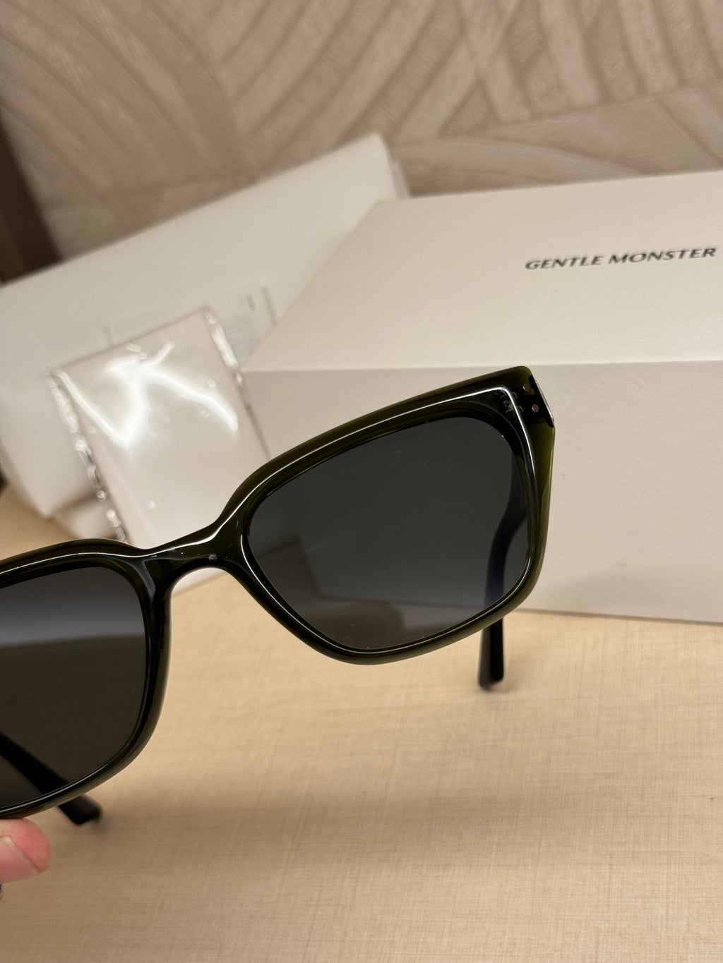 Gentle Monster Sunglasses Nada