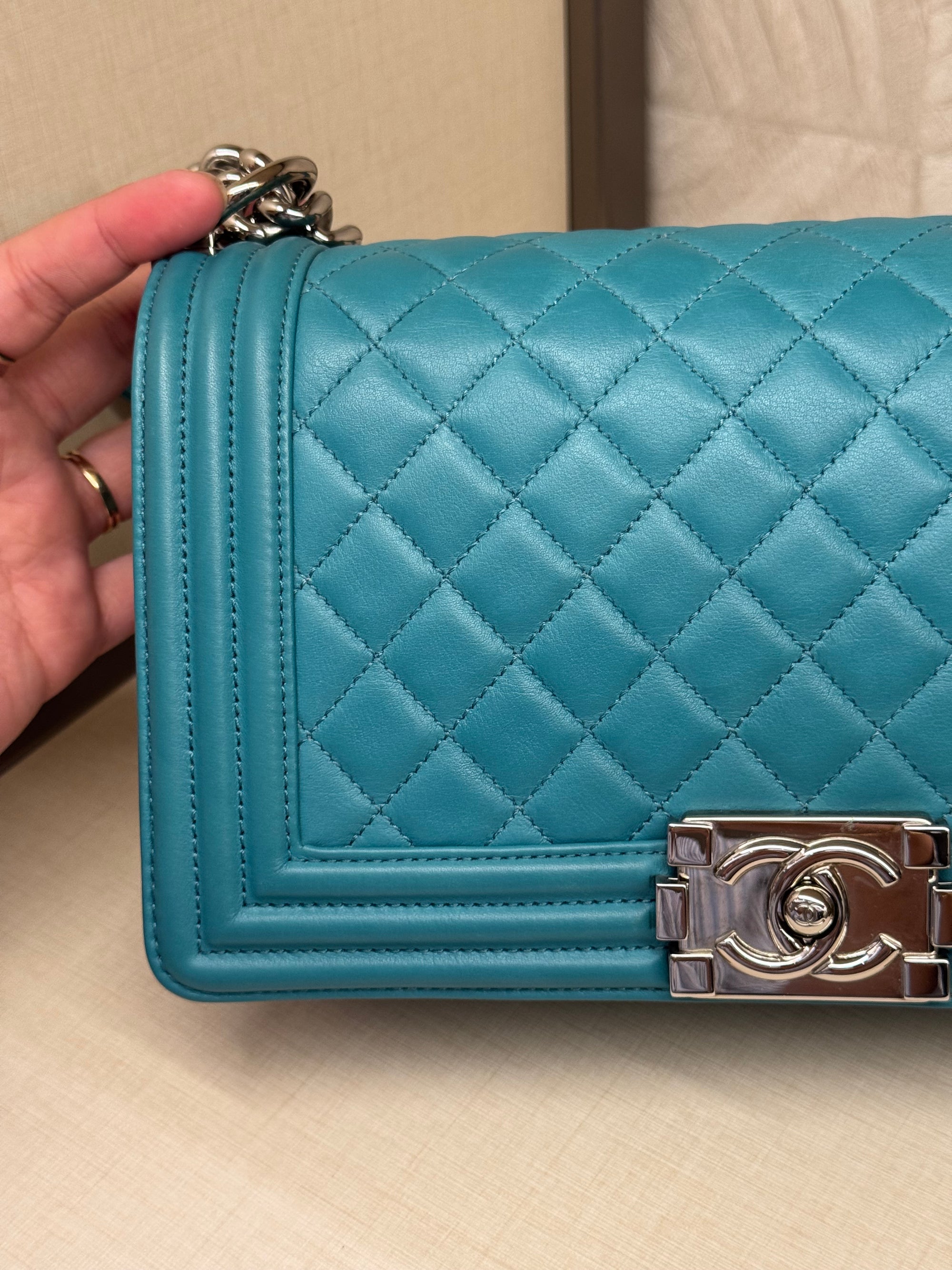 Chanel Boy Medium
