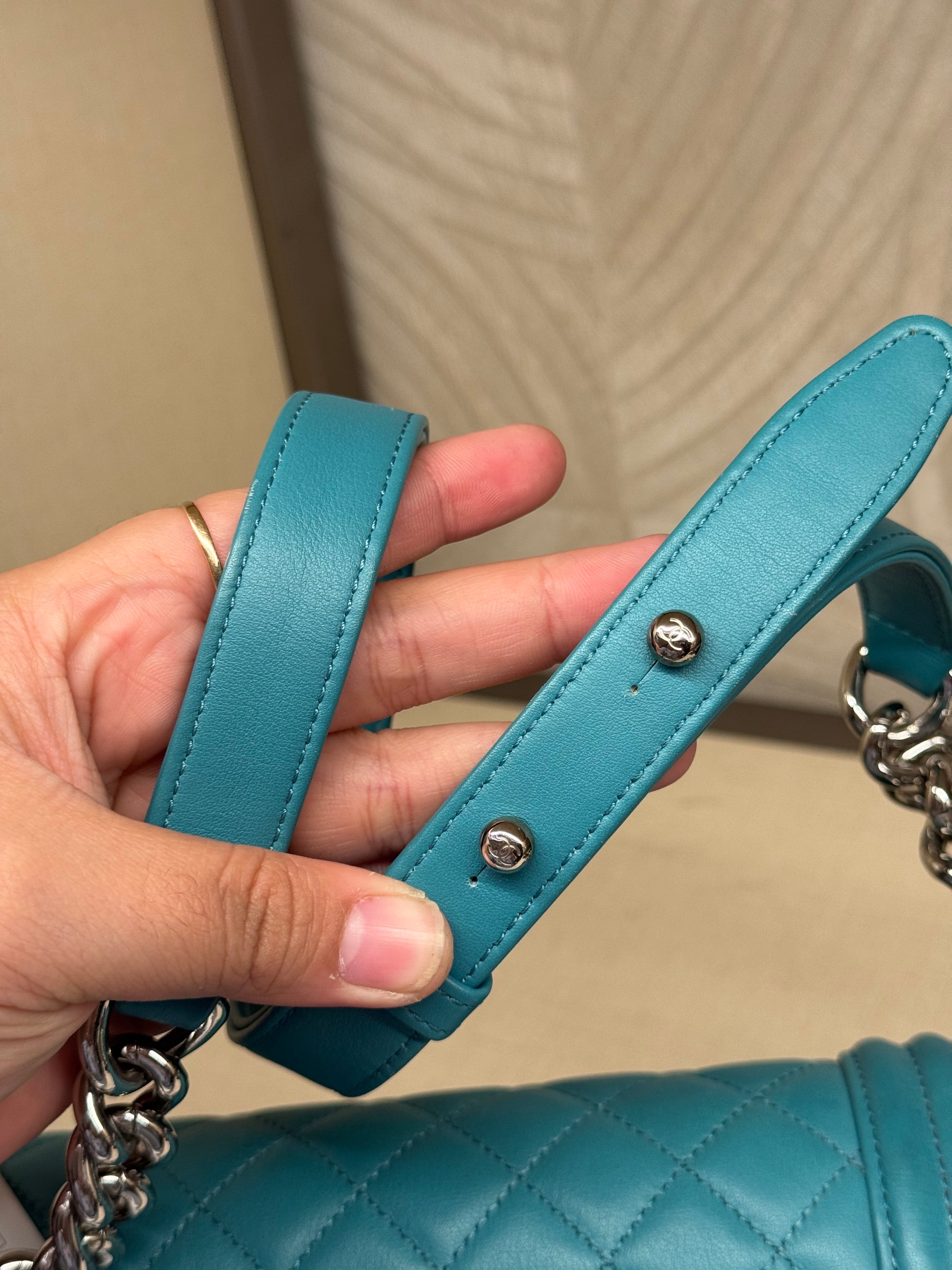 Chanel Boy Medium