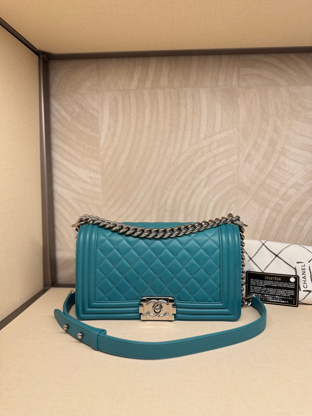 Chanel Boy Medium