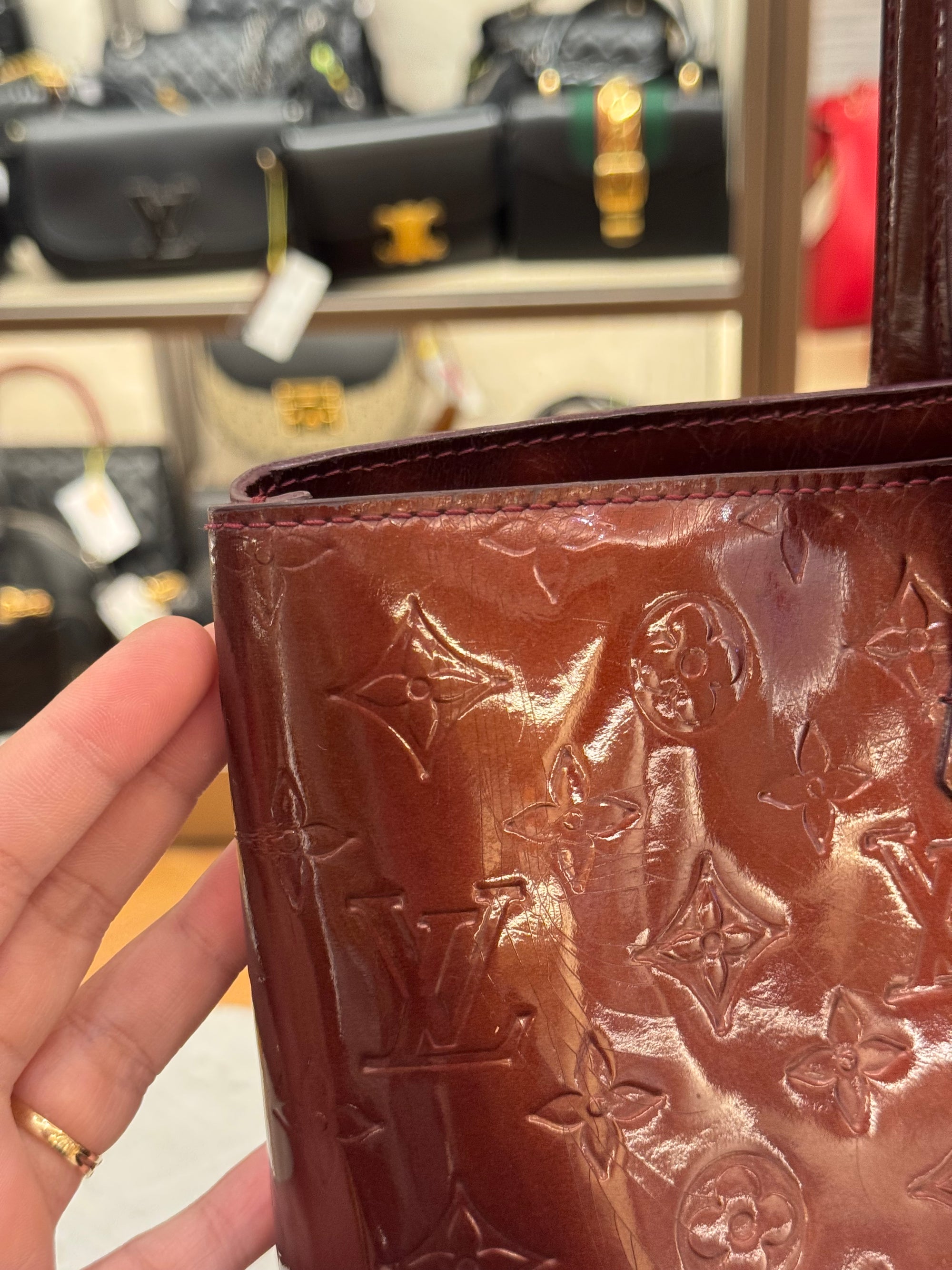 Louis Vuitton Wilshire Vernis Monogram Rouge