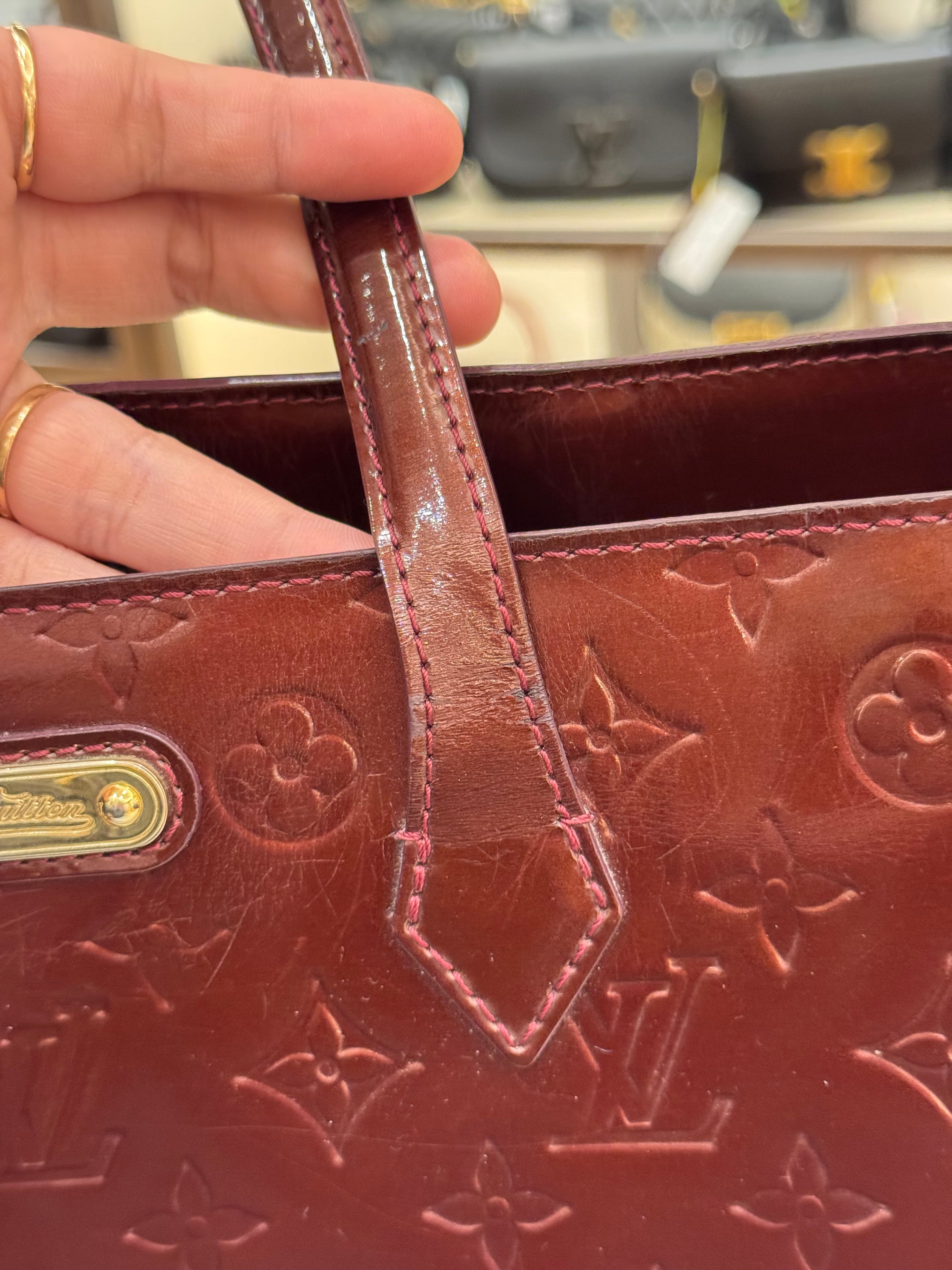 Louis Vuitton Wilshire Vernis Monogram Rouge