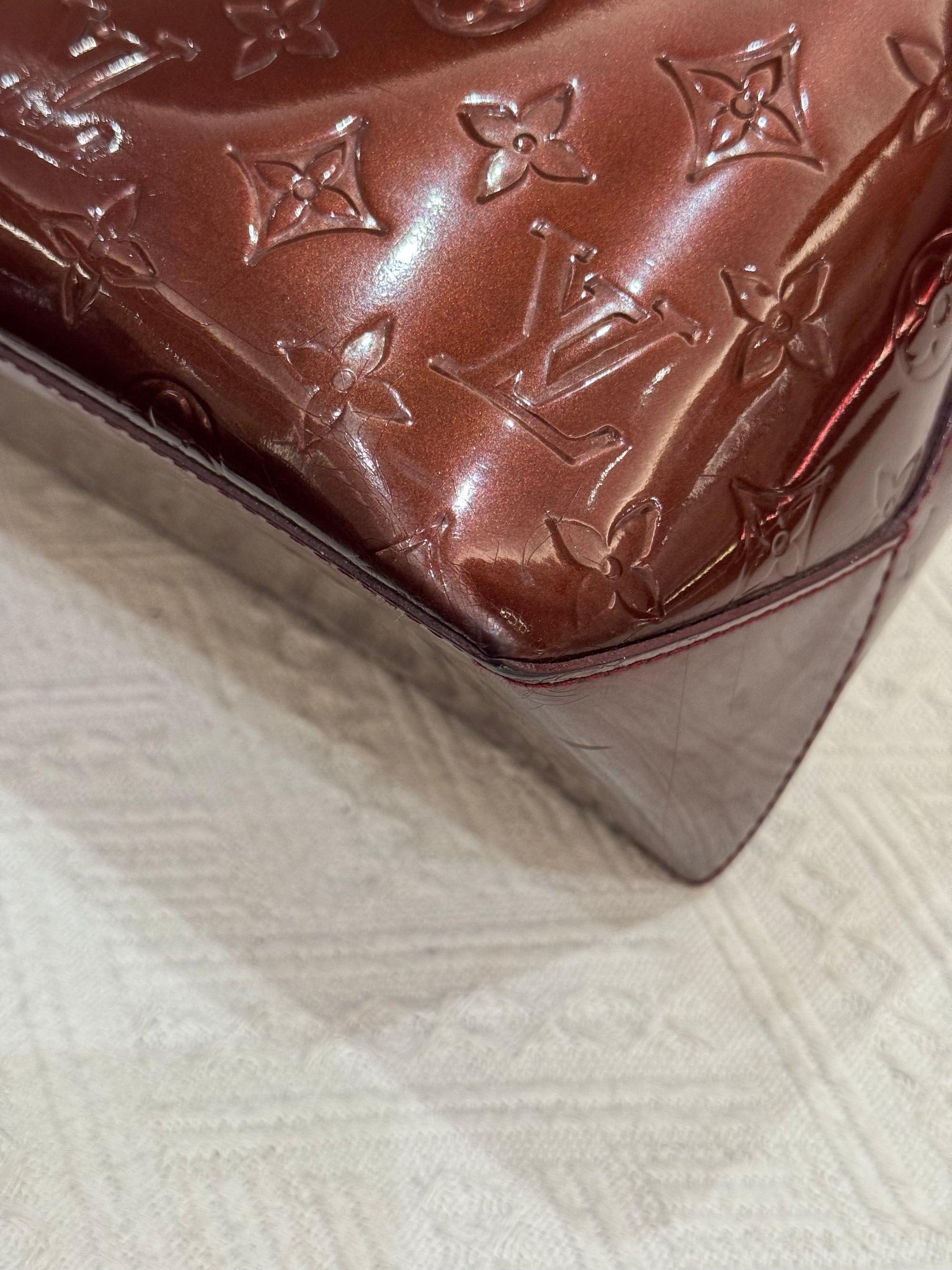 Louis Vuitton Wilshire Vernis Monogram Rouge