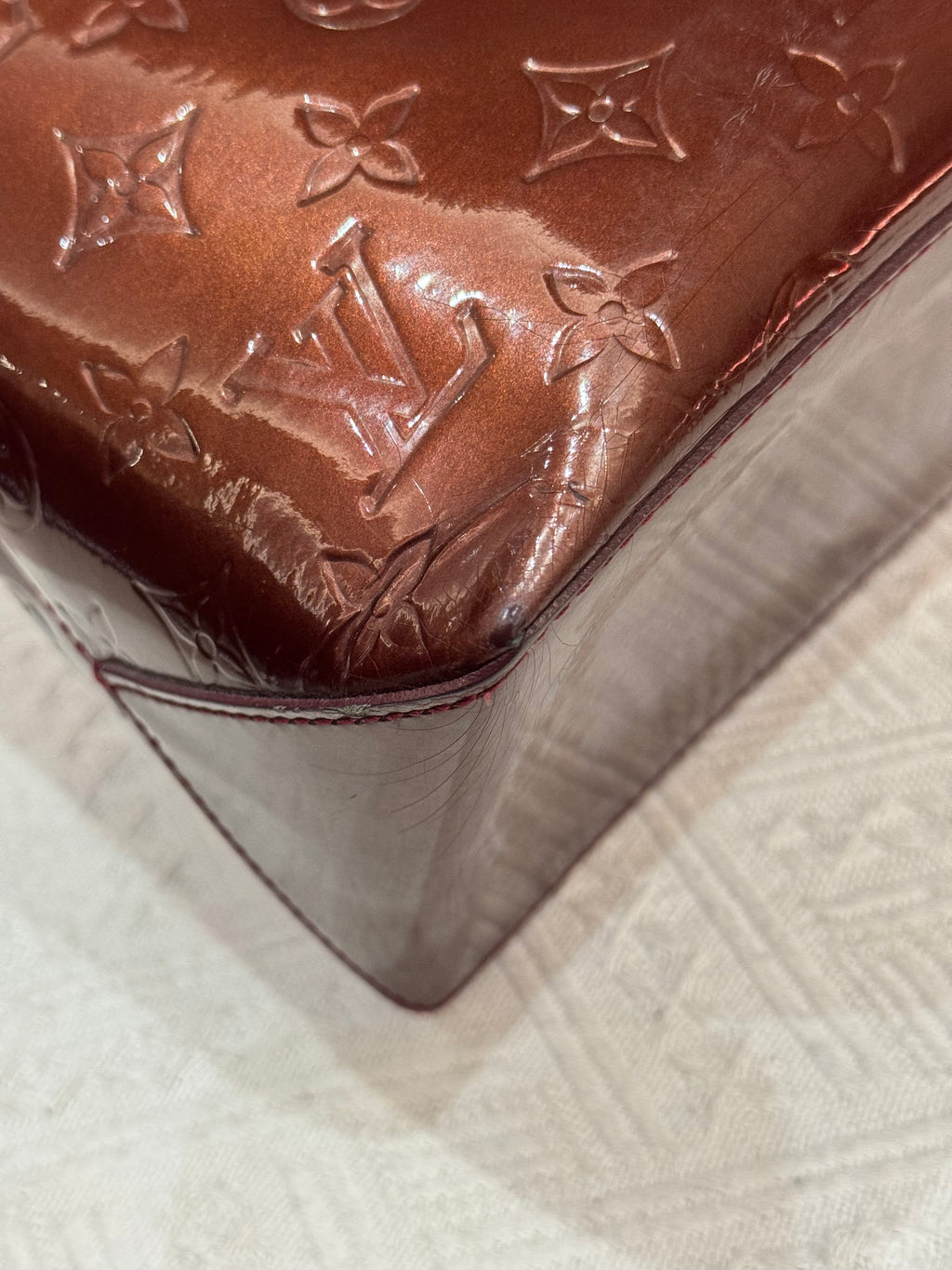 Louis Vuitton Wilshire Vernis Monogram Rouge