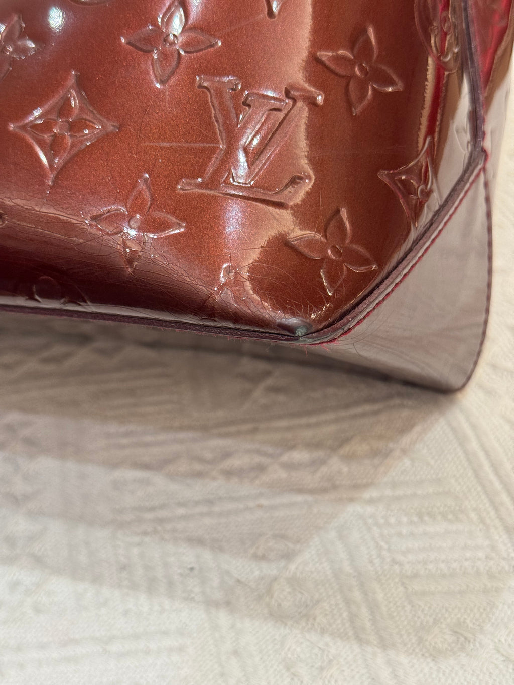 Louis Vuitton Wilshire Vernis Monogram Rouge
