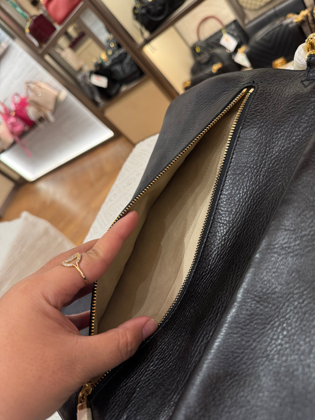 Tory Burch Bombe Reva Clutch / Shoulder Black