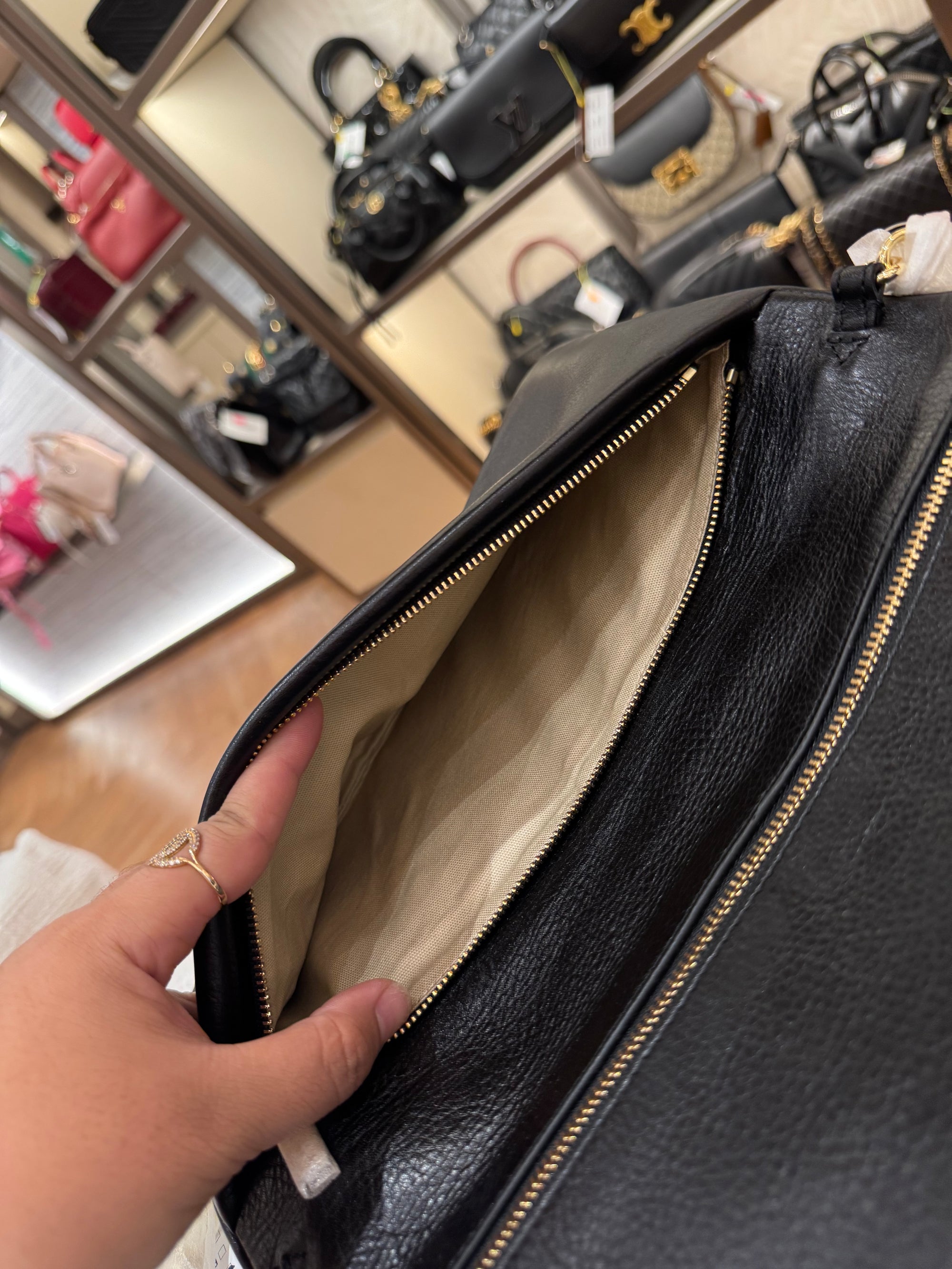 Tory Burch Bombe Reva Clutch / Shoulder Black