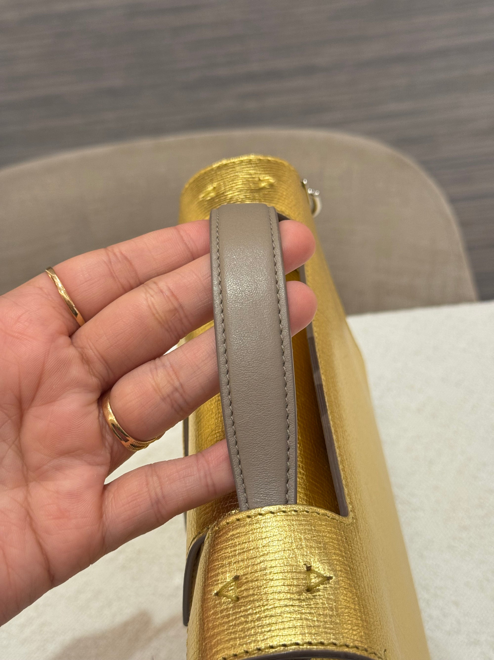Diorever Top Handle Gold