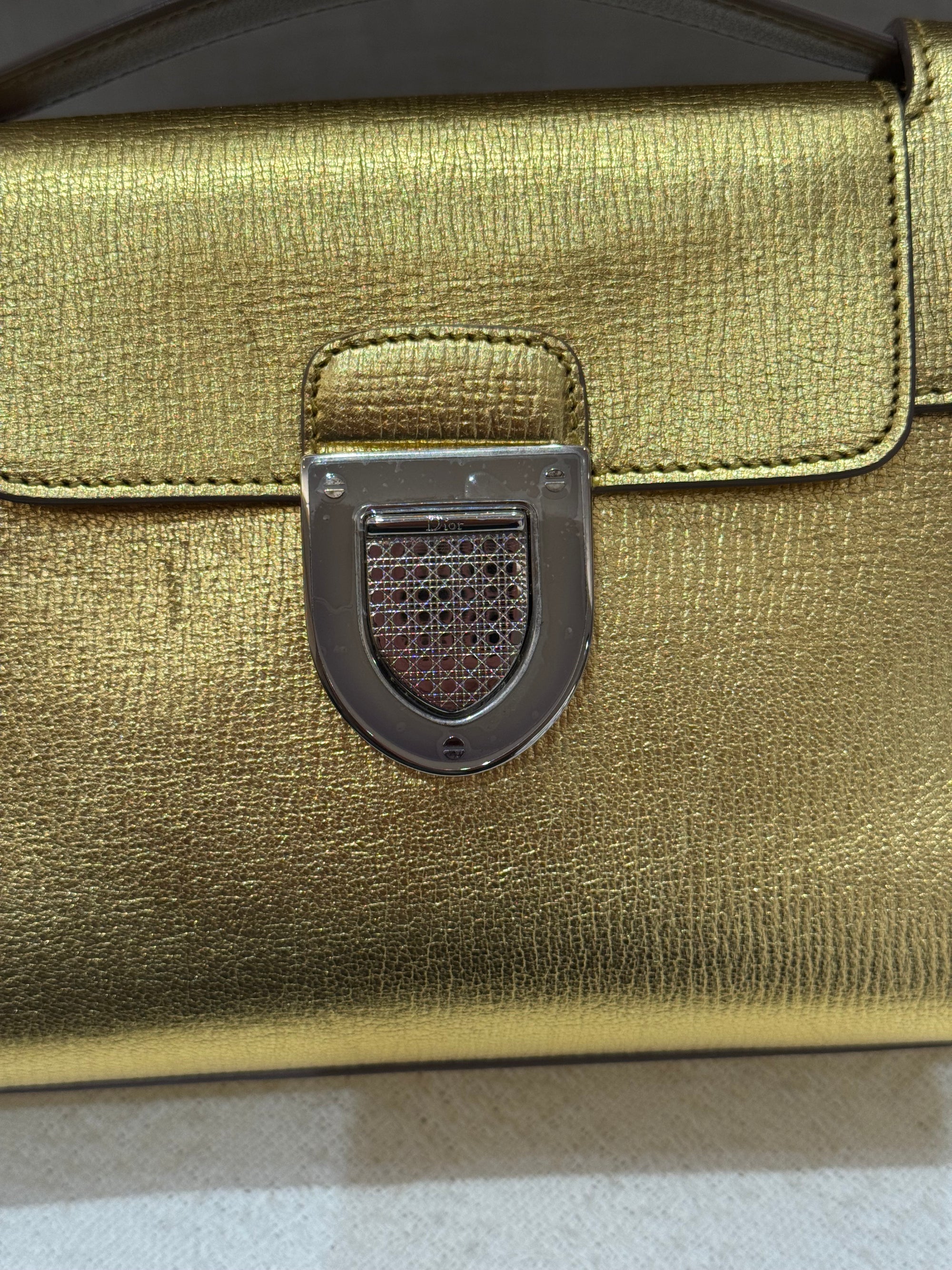 Diorever Top Handle Gold