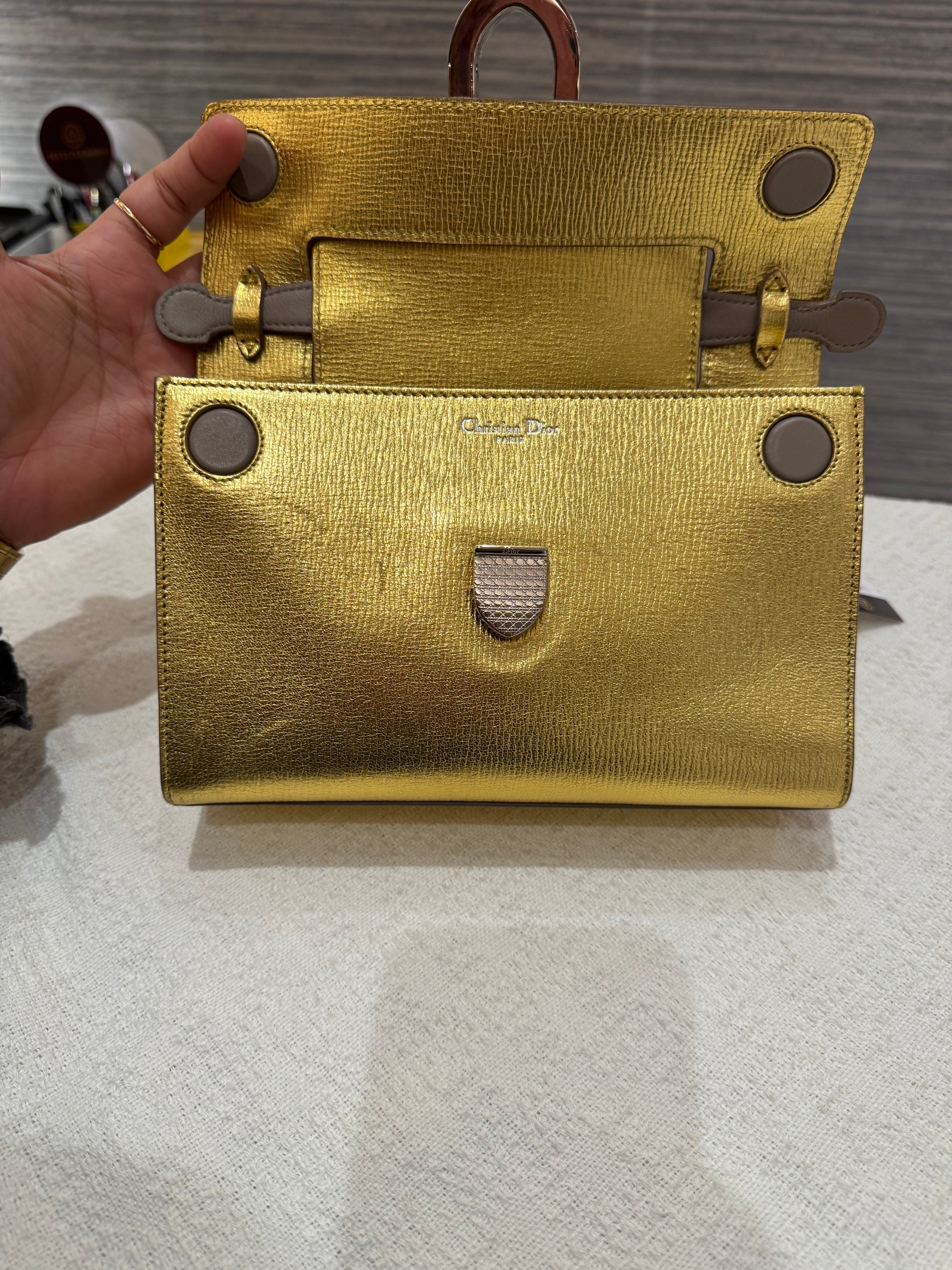Diorever Top Handle Gold