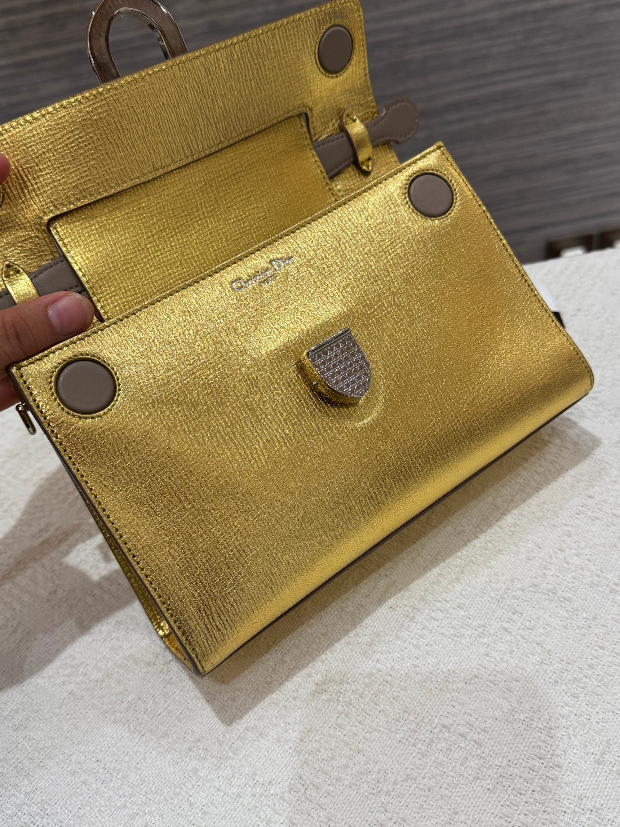 Diorever Top Handle Gold