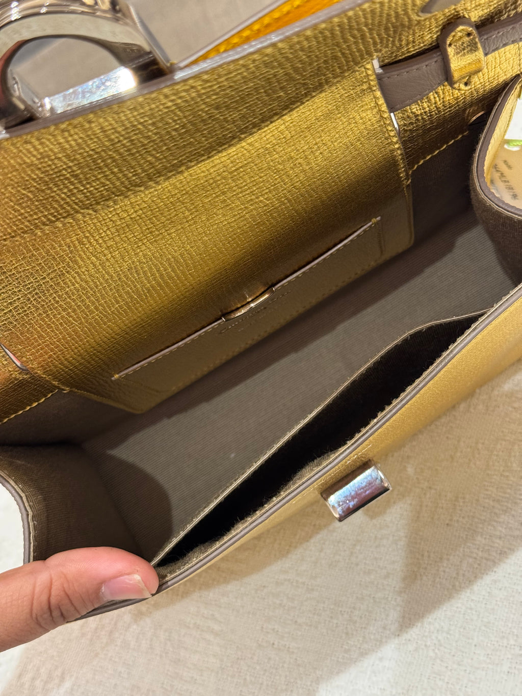Diorever Top Handle Gold