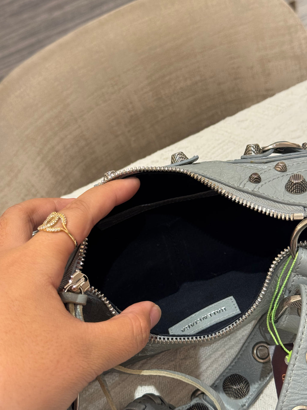 Balenciaga Le Cagole XS Light Ash Blue