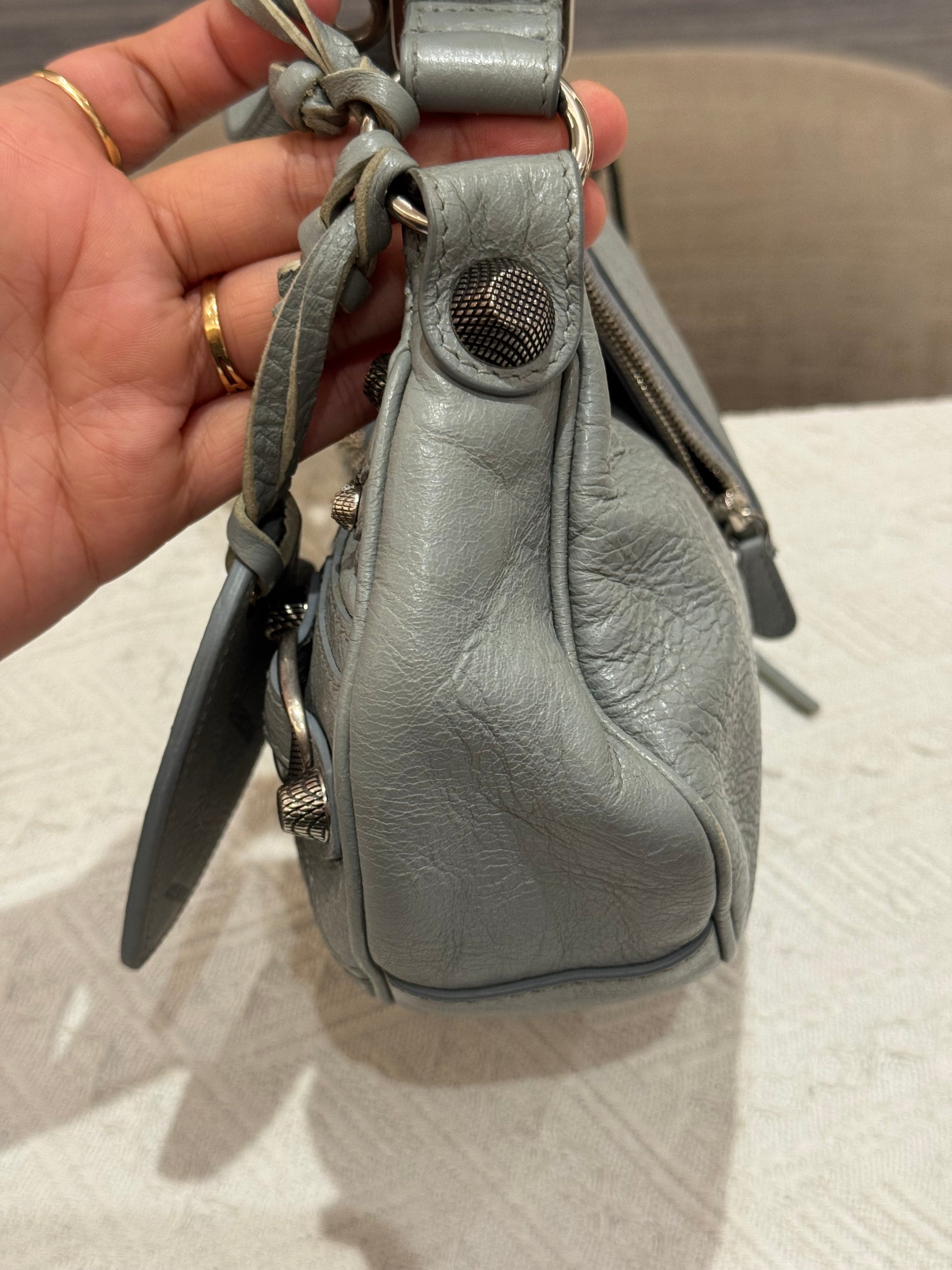 Balenciaga Le Cagole XS Light Ash Blue