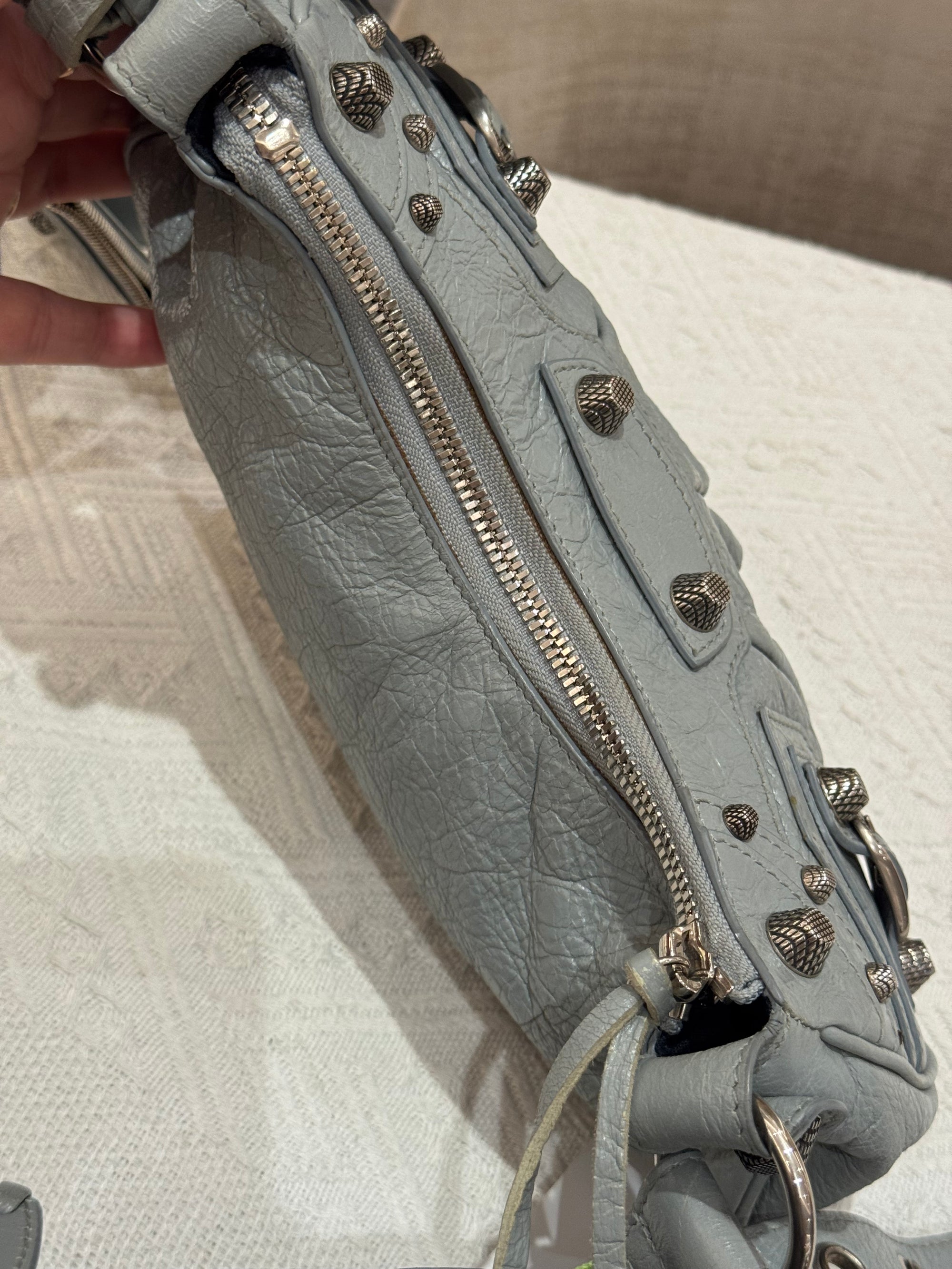 Balenciaga Le Cagole XS Light Ash Blue