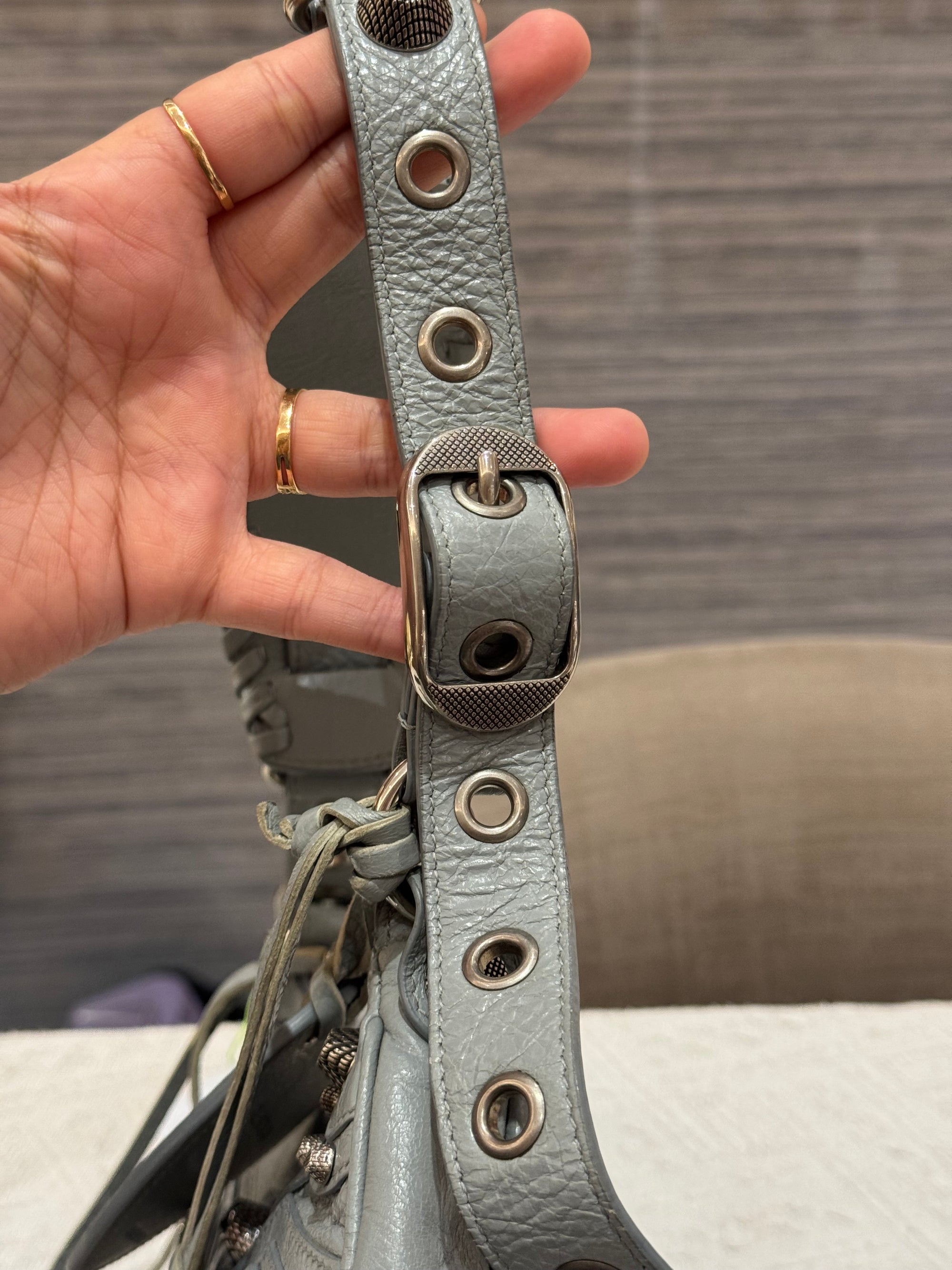 Balenciaga Le Cagole XS Light Ash Blue