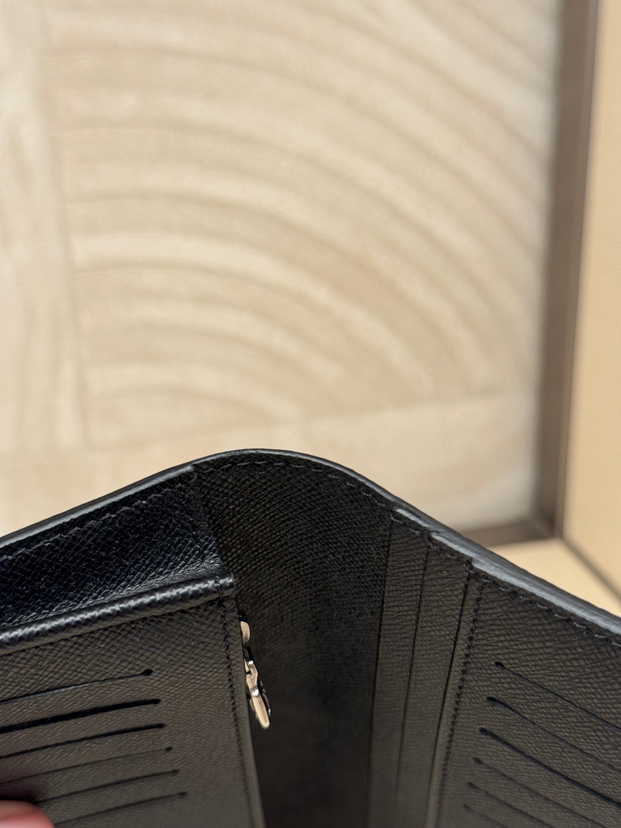 Louis Vuitton Brazza Damier Graphite