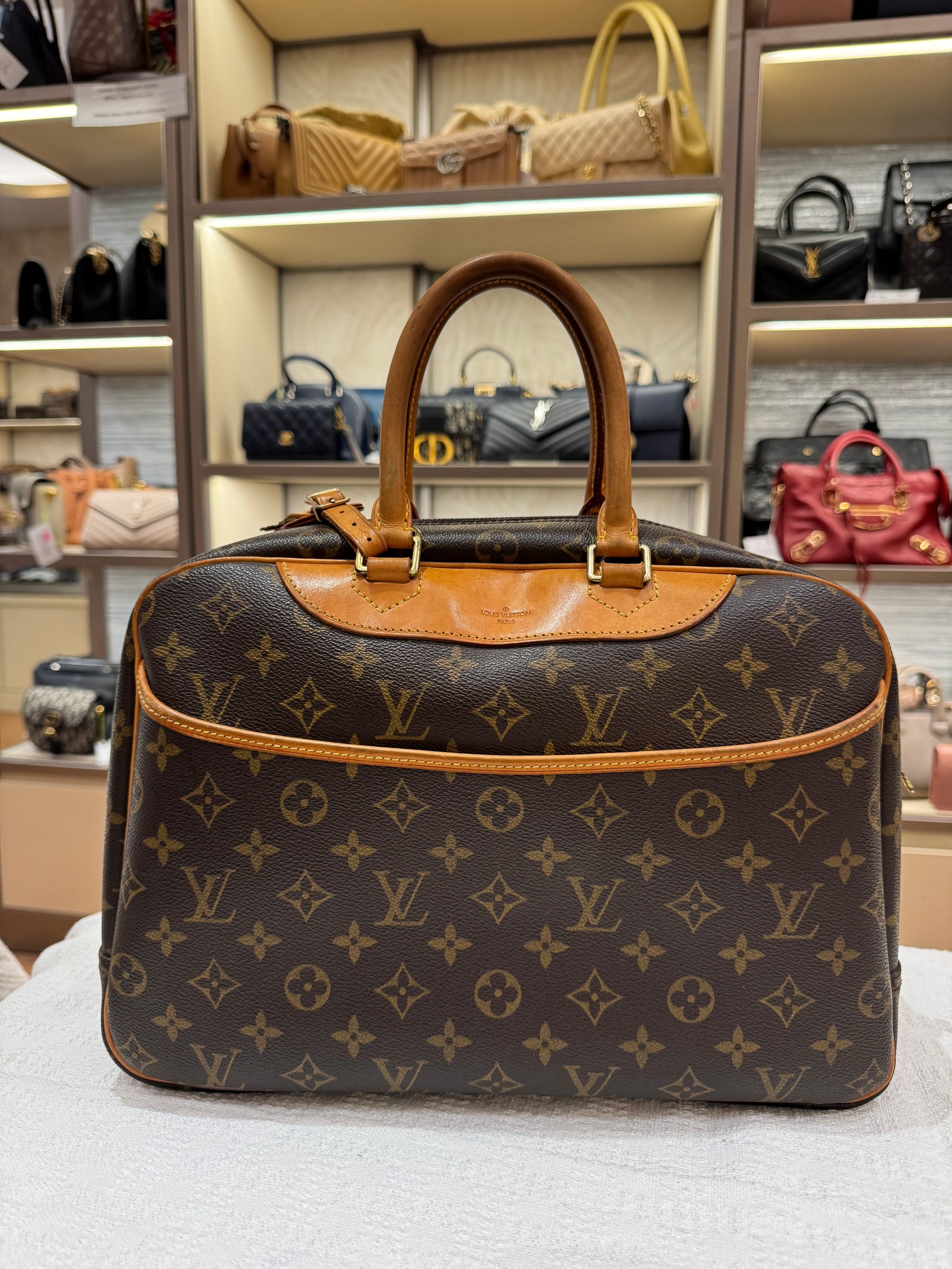 Louis Vuitton Deauville Monogram
