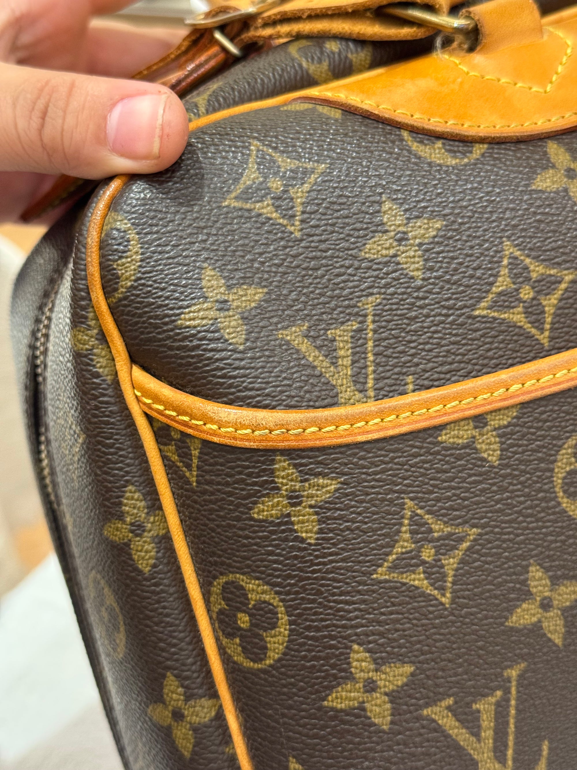 Louis Vuitton Deauville Monogram