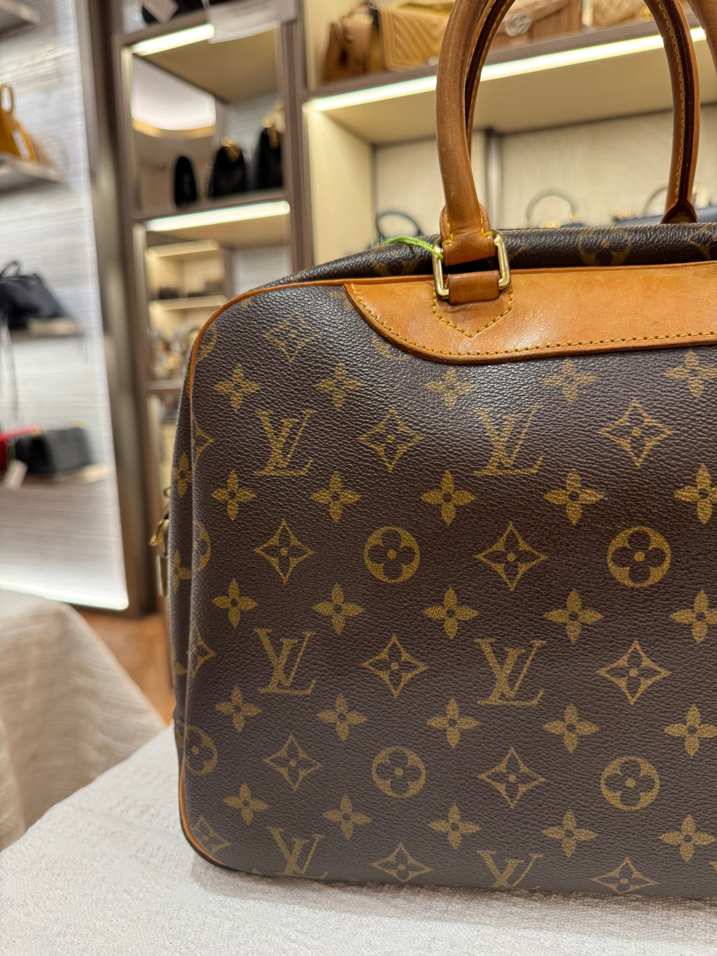 Louis Vuitton Deauville Monogram