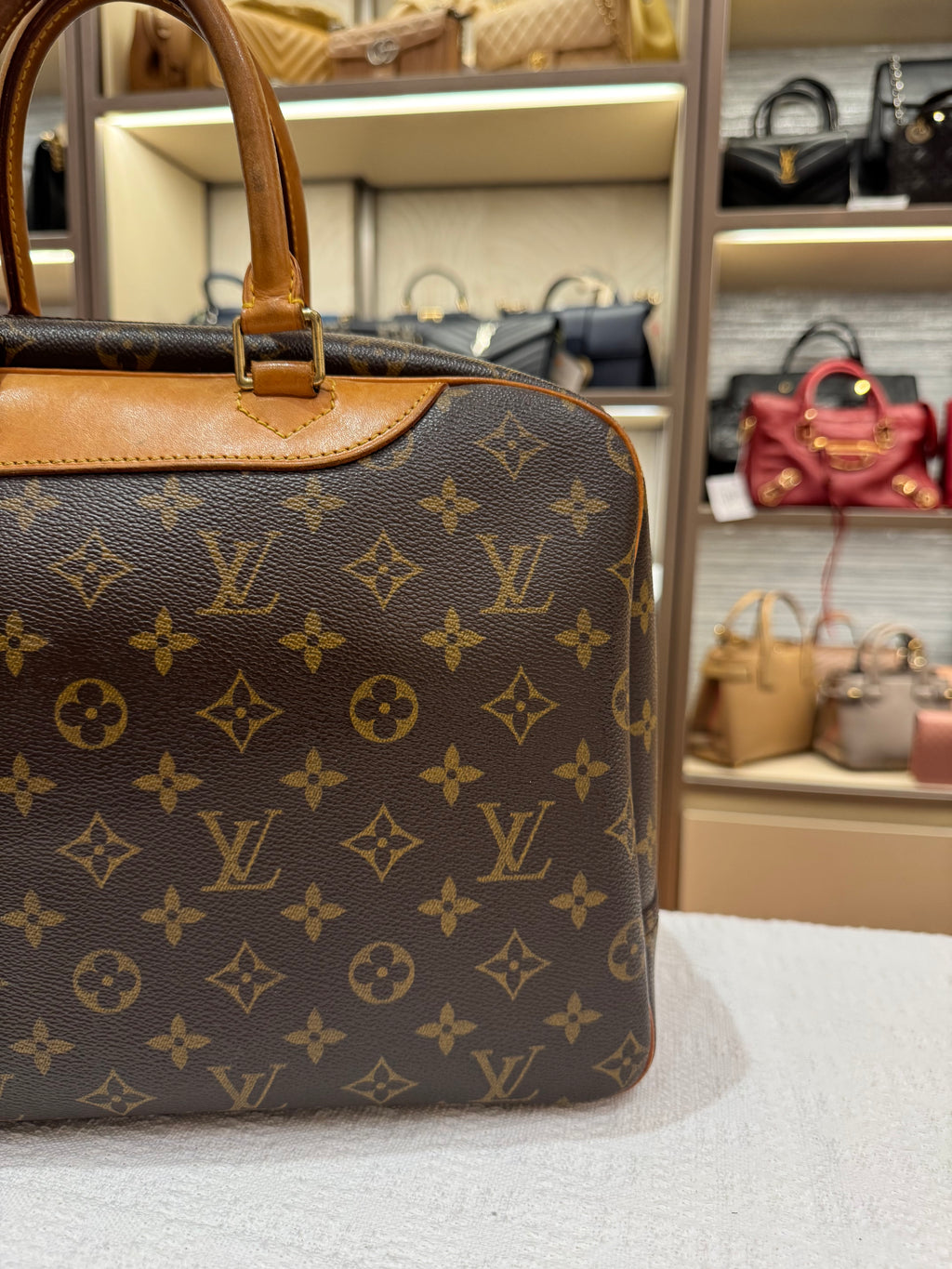 Louis Vuitton Deauville Monogram